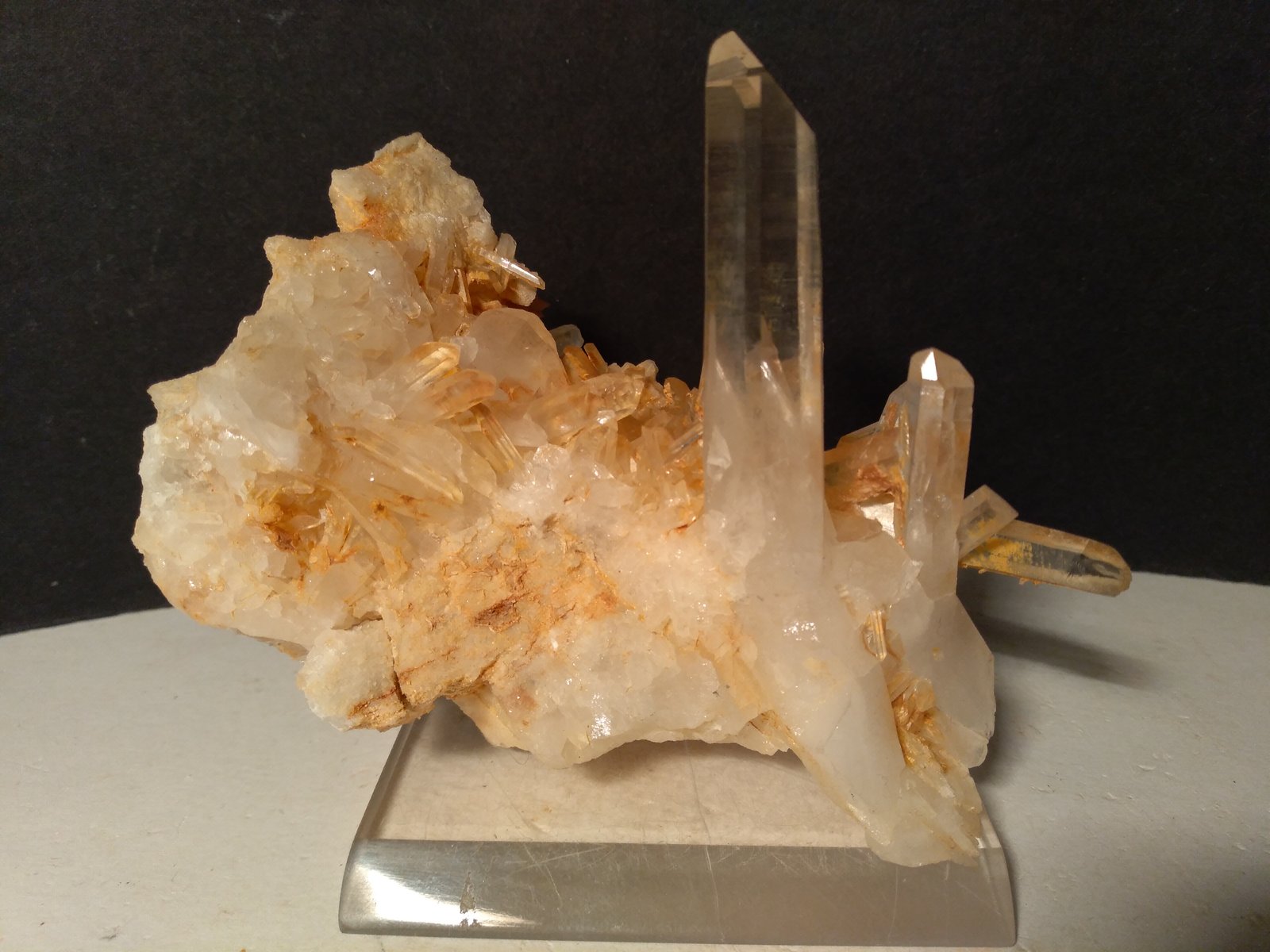 Quartz
109 x 72 mm
(Autor: Sante Celiberti)