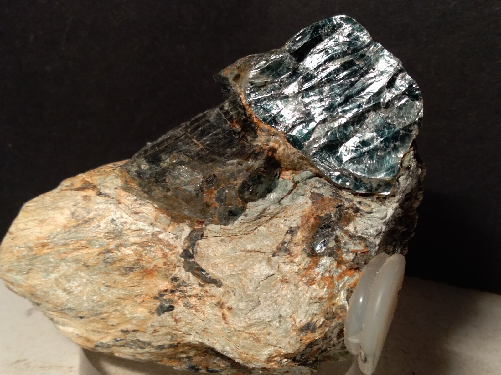 Clinochlore (variety ripidolite)
80 x 65 mm
(Autor: Sante Celiberti)