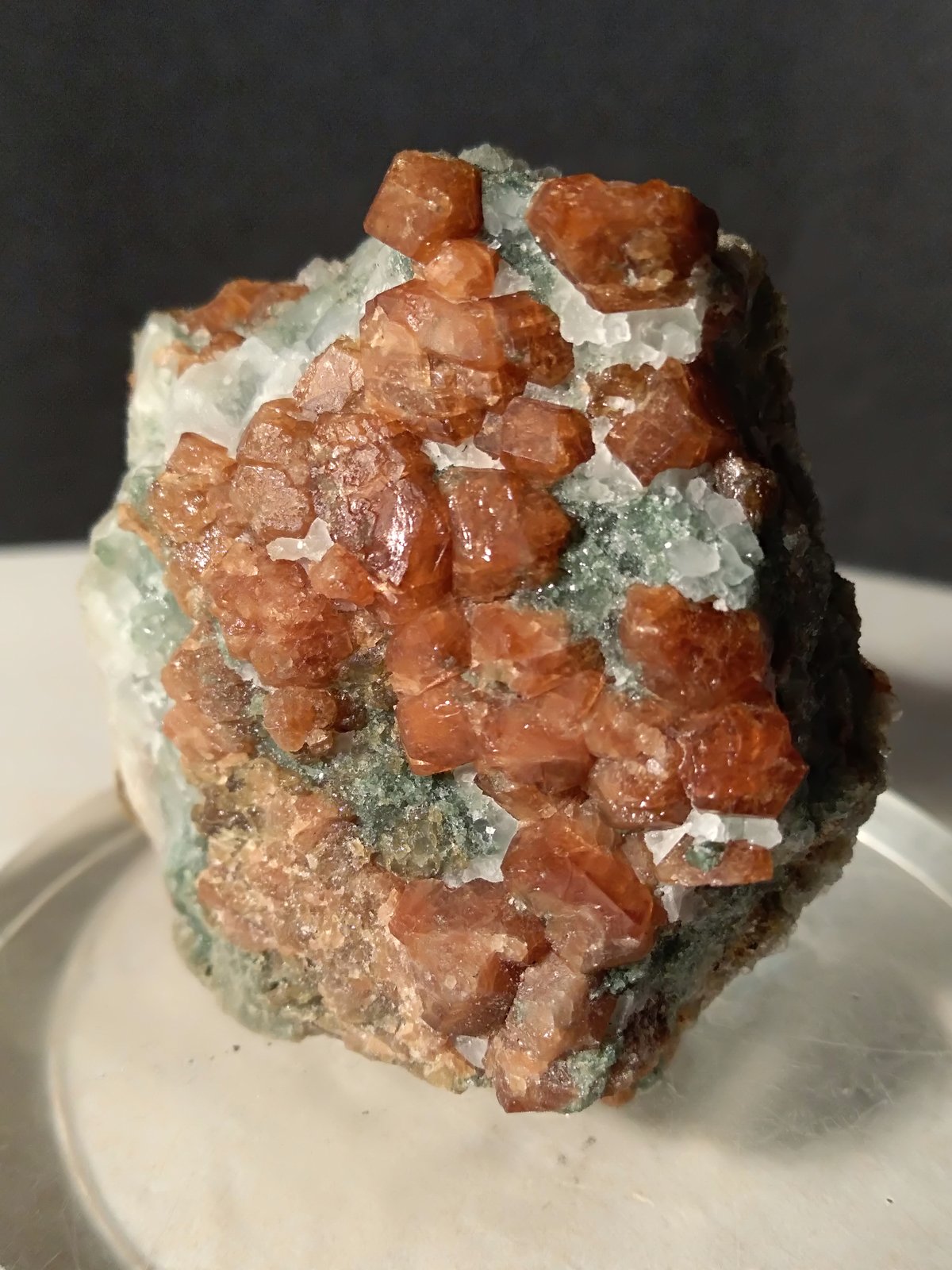 Grossular
40 x 44 mm
(Autor: Sante Celiberti)