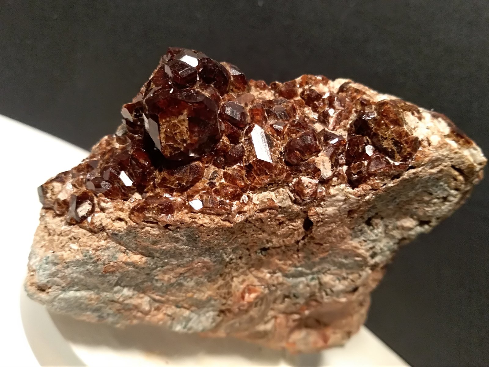 Grossular
76 x 57 mm
(Autor: Sante Celiberti)