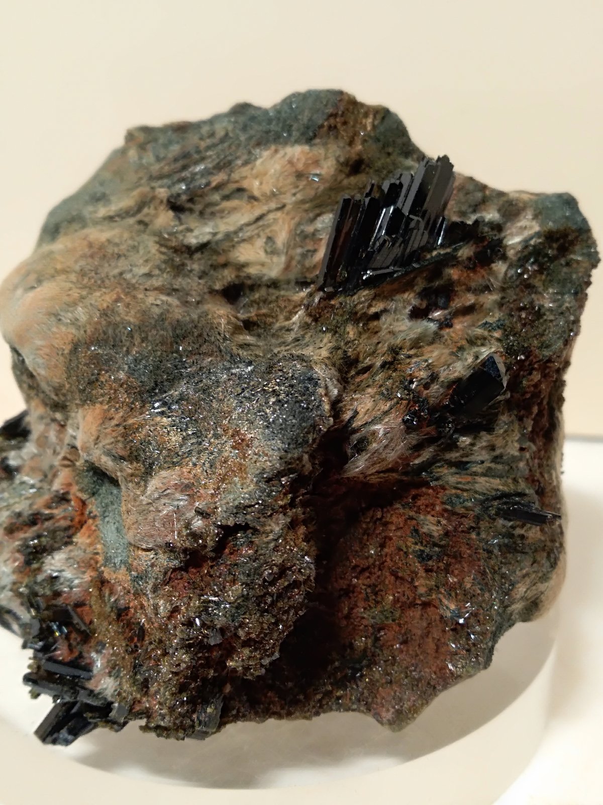 Epidote, Diopside, Clinochlore
65 x 56 mm
(Autor: Sante Celiberti)