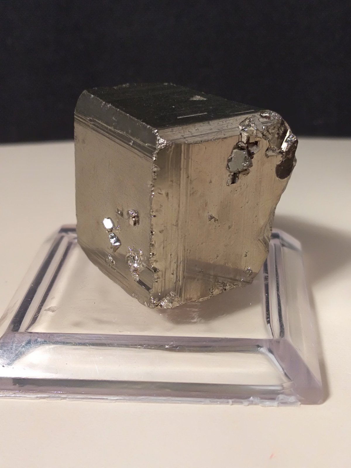 Pyrite
23 x 21 mm
(Autor: Sante Celiberti)