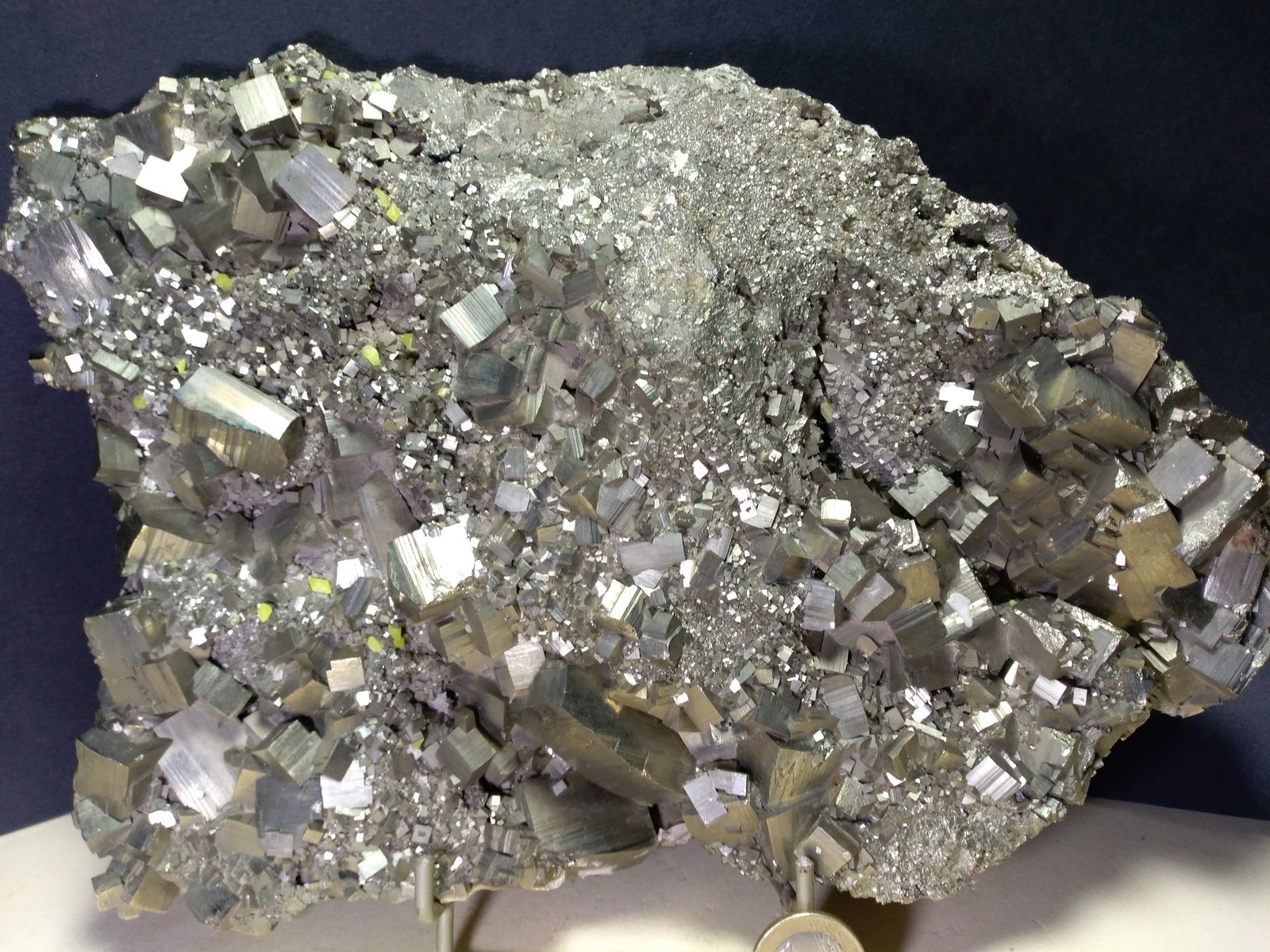 Pyrite, Sulphur
29,5 x 22 cm
(Autor: Sante Celiberti)