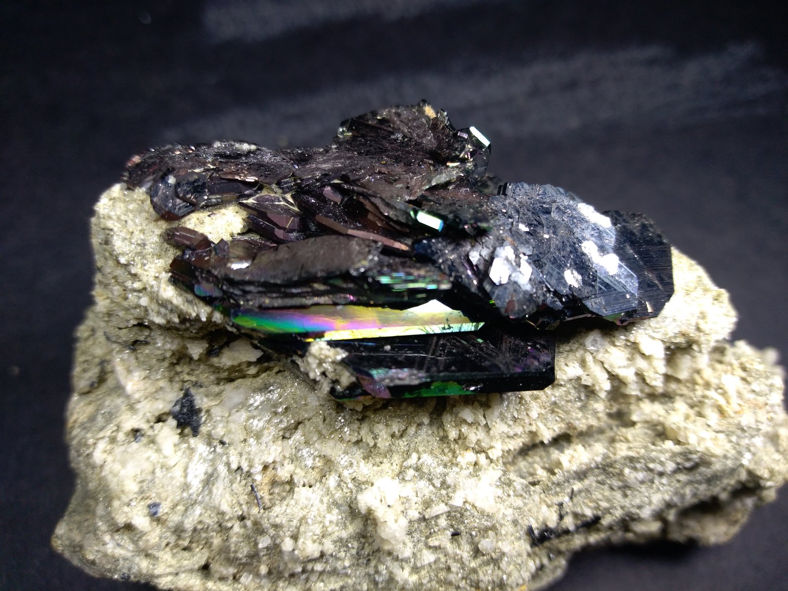 Hematite
82 x 49 mm
(Autor: Sante Celiberti)