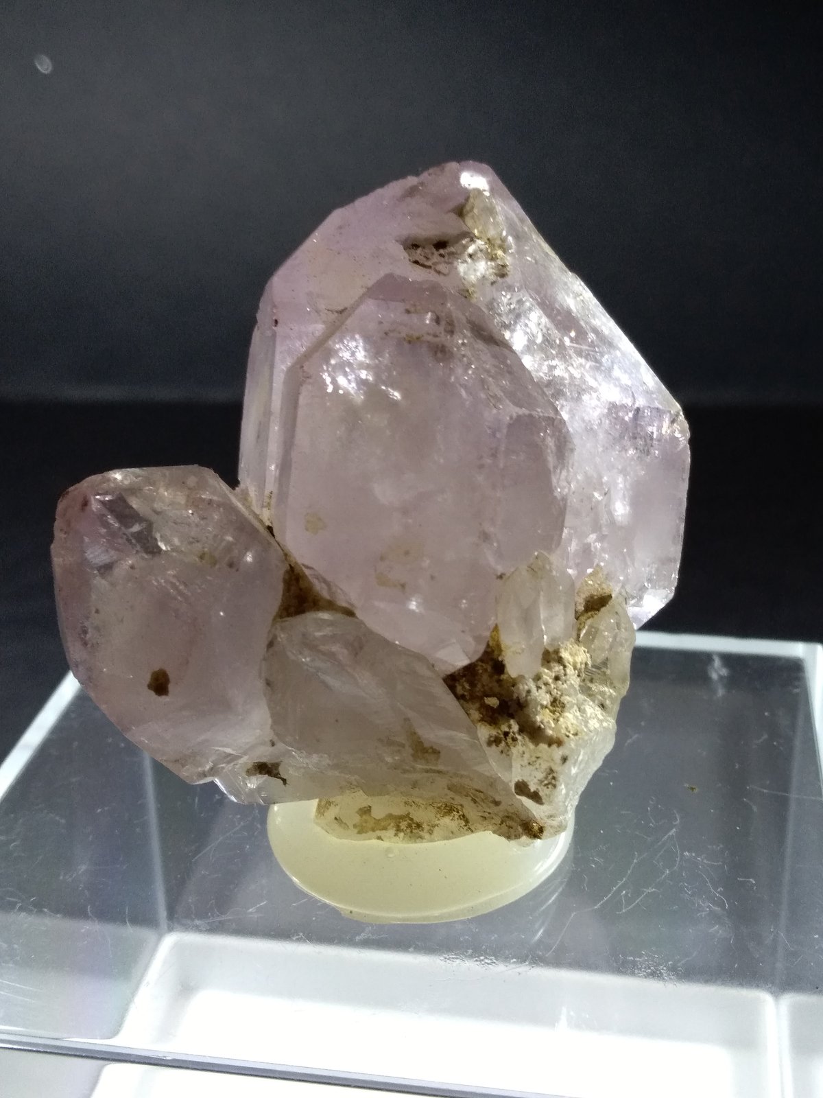Quartz (variety amethyst)
50 x 50 mm
(Autor: Sante Celiberti)