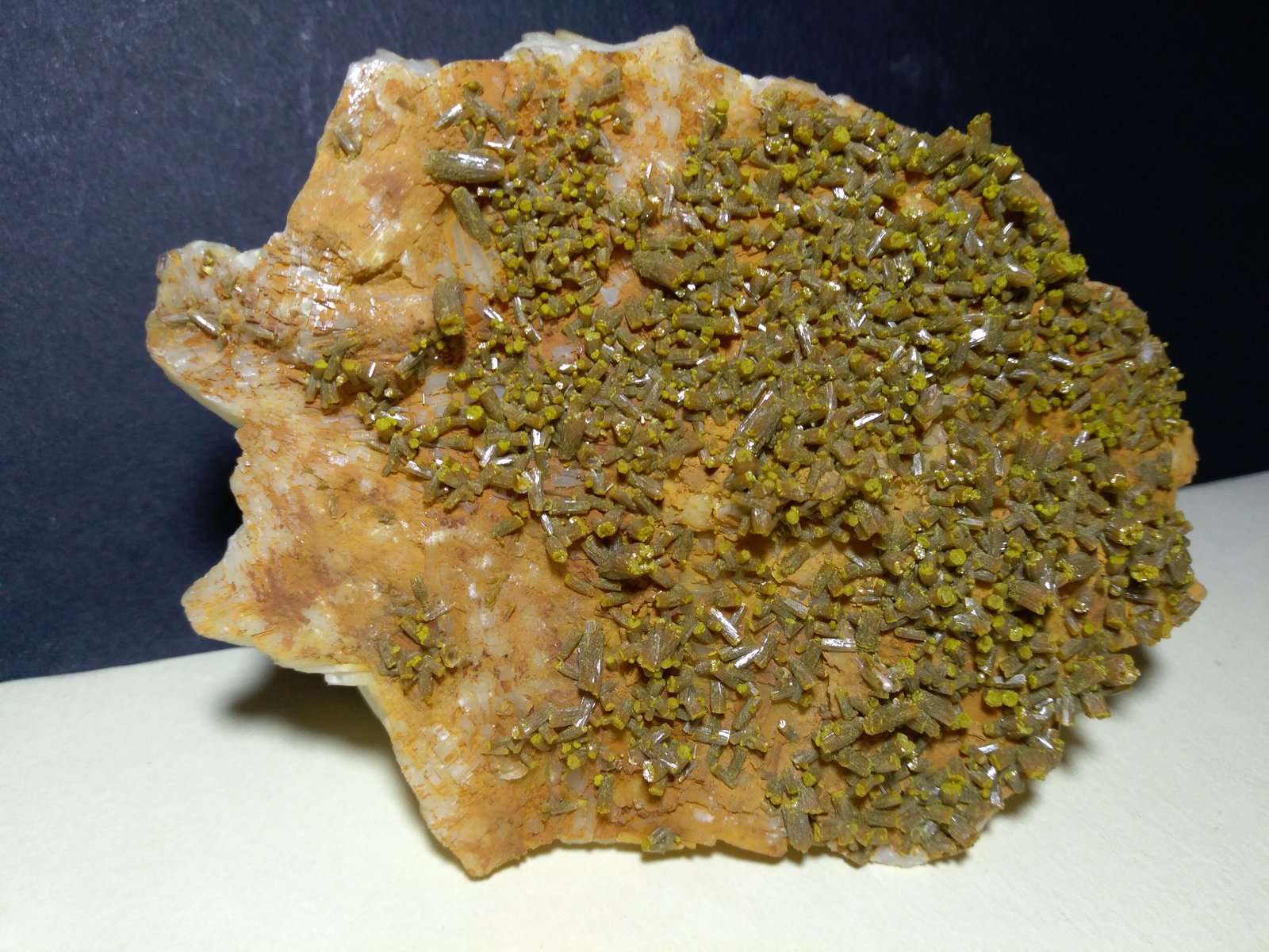 Pyromorphite
11 x 8 cm
(Autor: Sante Celiberti)