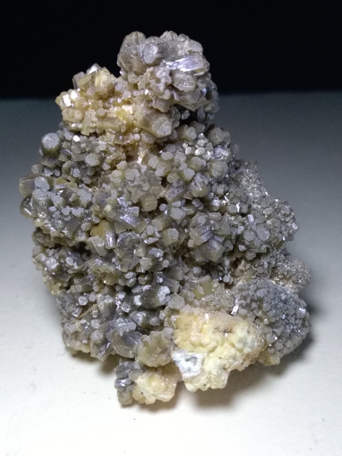 Pyromorphite
62 x 57 mm
(Autor: Sante Celiberti)