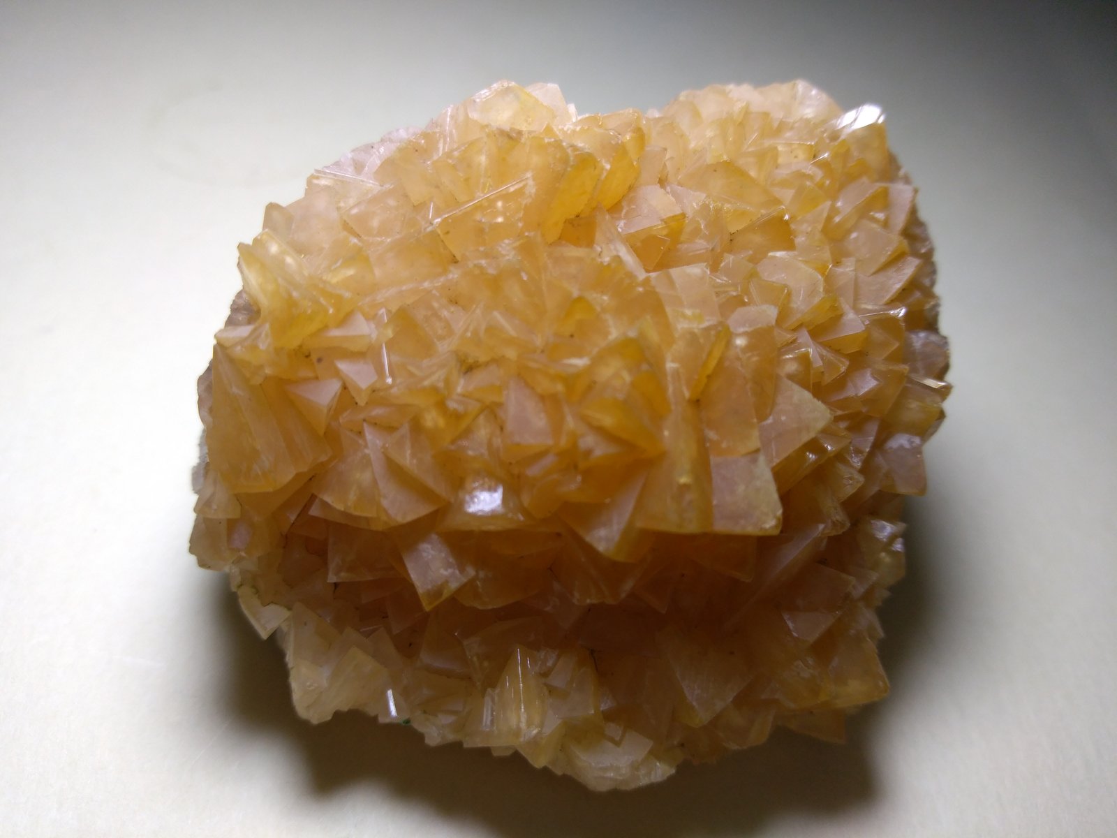 Smithsonite (variety cadmian)
50 x 44 mm
(Autor: Sante Celiberti)