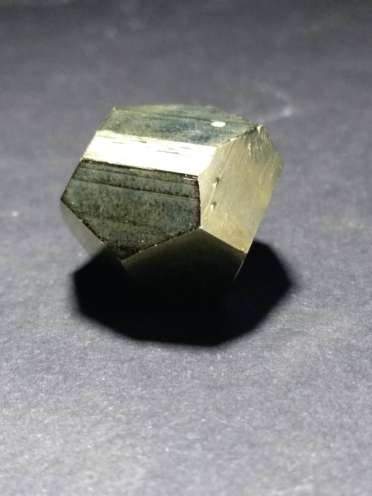 Pyrite
23 x 22 mm
(Autor: Sante Celiberti)