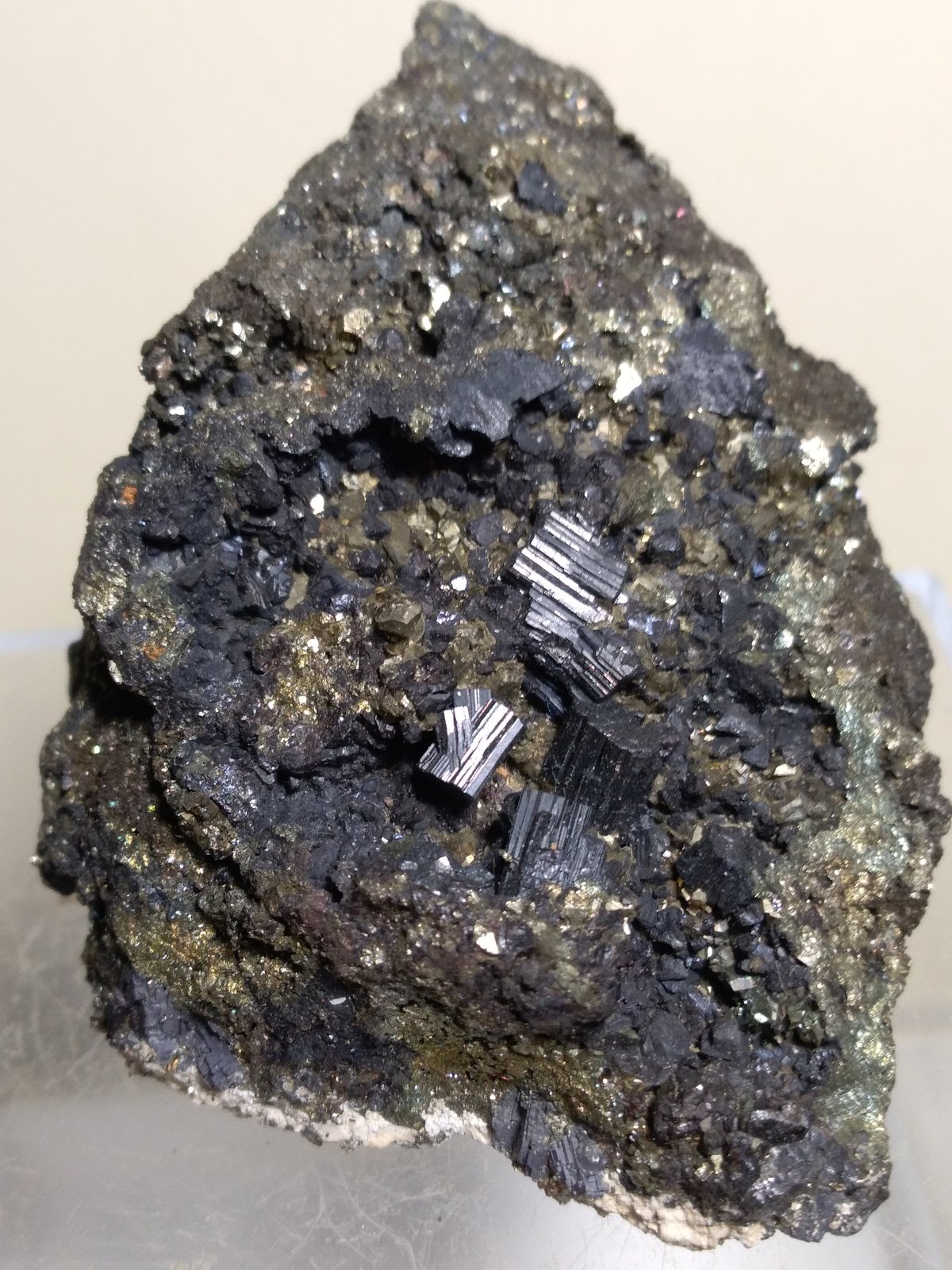 Bournonite
60 x 42 mm
(Autor: Sante Celiberti)