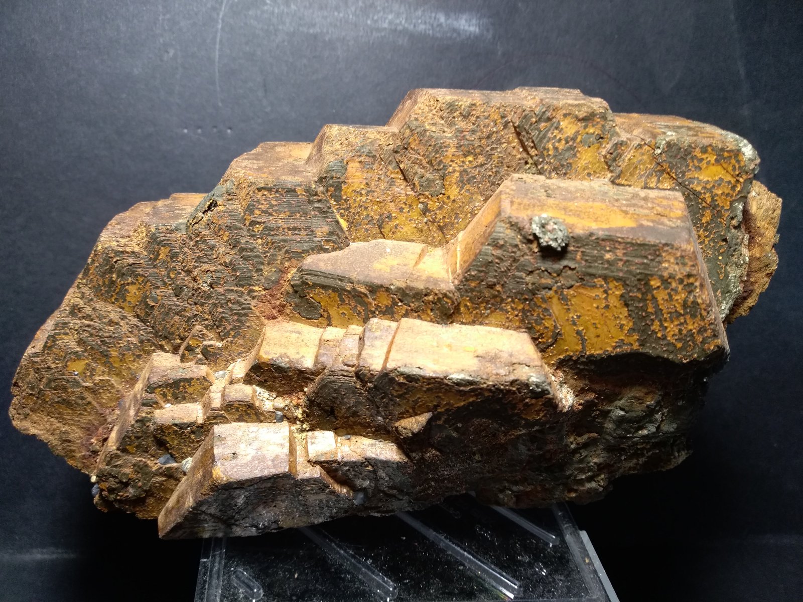 Pyrrhotite
19 x 9 cm
(Autor: Sante Celiberti)