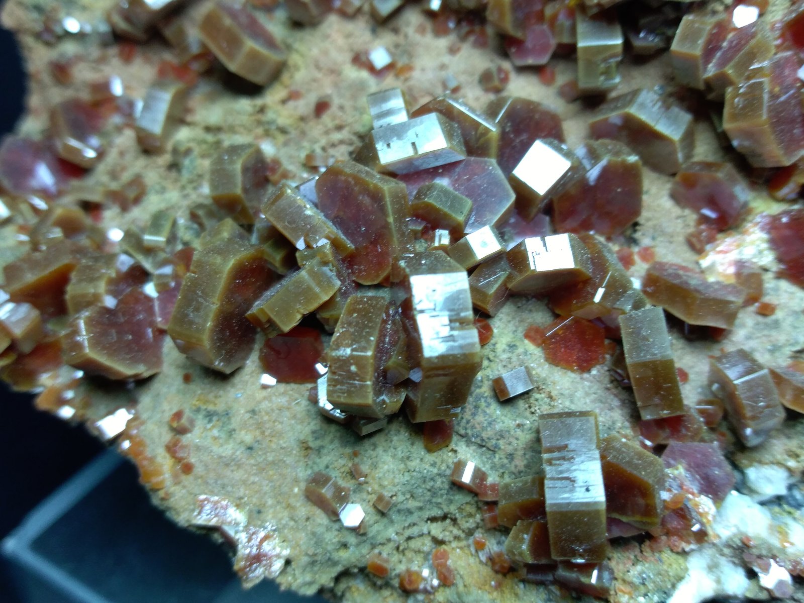 Vanadinite
10,5 x 9 cm
(Autor: Sante Celiberti)