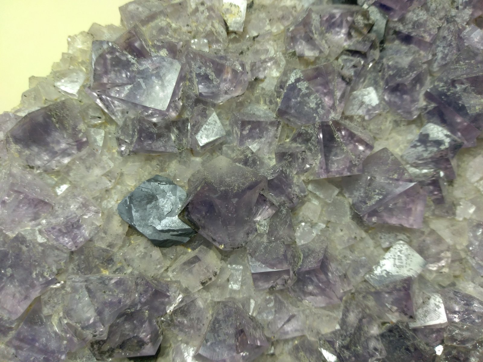 Fluorite, Galena
20,5 x 10,5 cm
(Autor: Sante Celiberti)