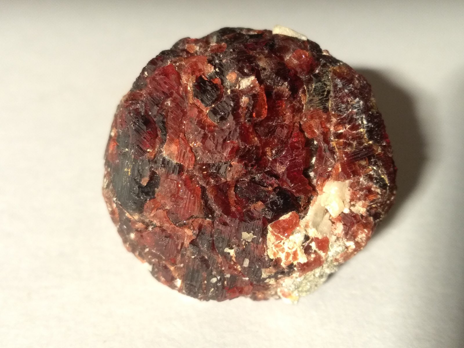 Spessartine
34 x 33 mm
(Autor: Sante Celiberti)