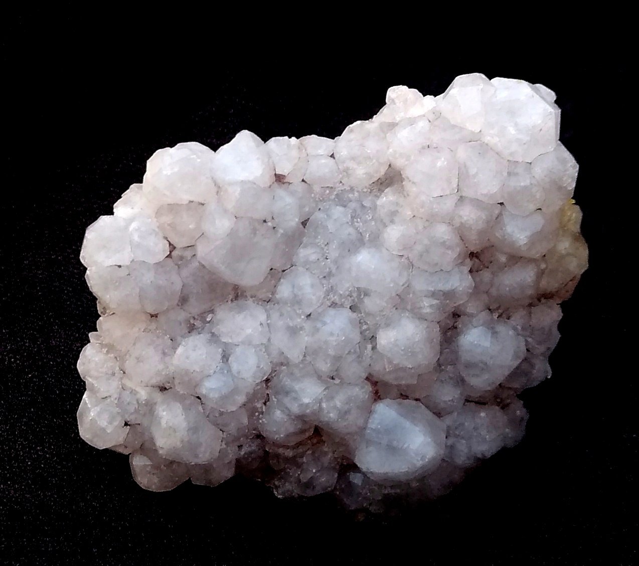 'Analcime'
8 x 6 x 2,5 cm
(Autor: Anísio Cláudio)