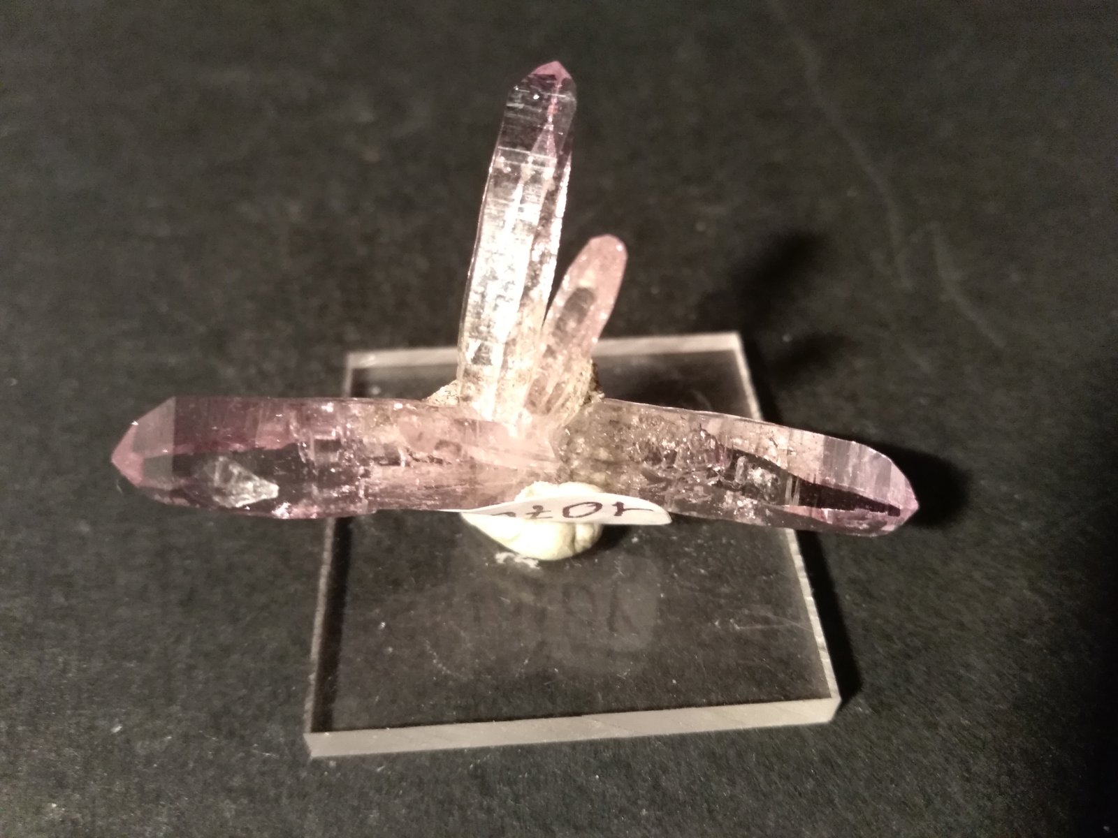 Quartz
42 x 25 mm
(Autor: Sante Celiberti)