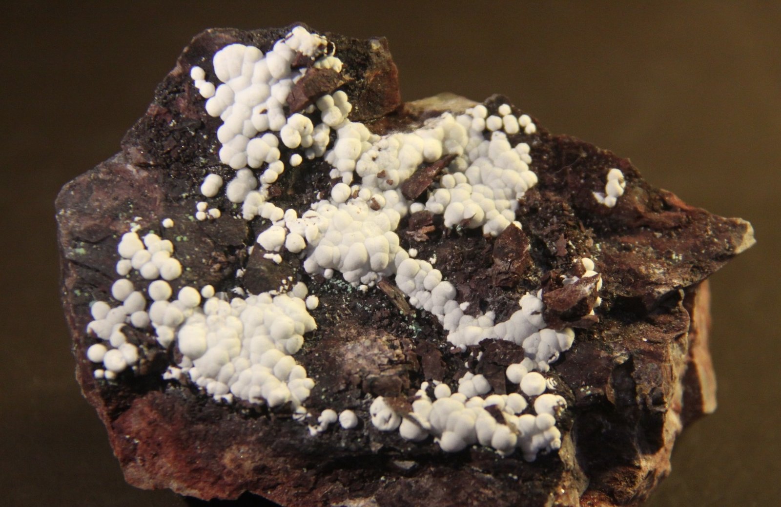 Aragonite
66mm x 52mm x 42mm
(Autor: Firmo Espinar)
