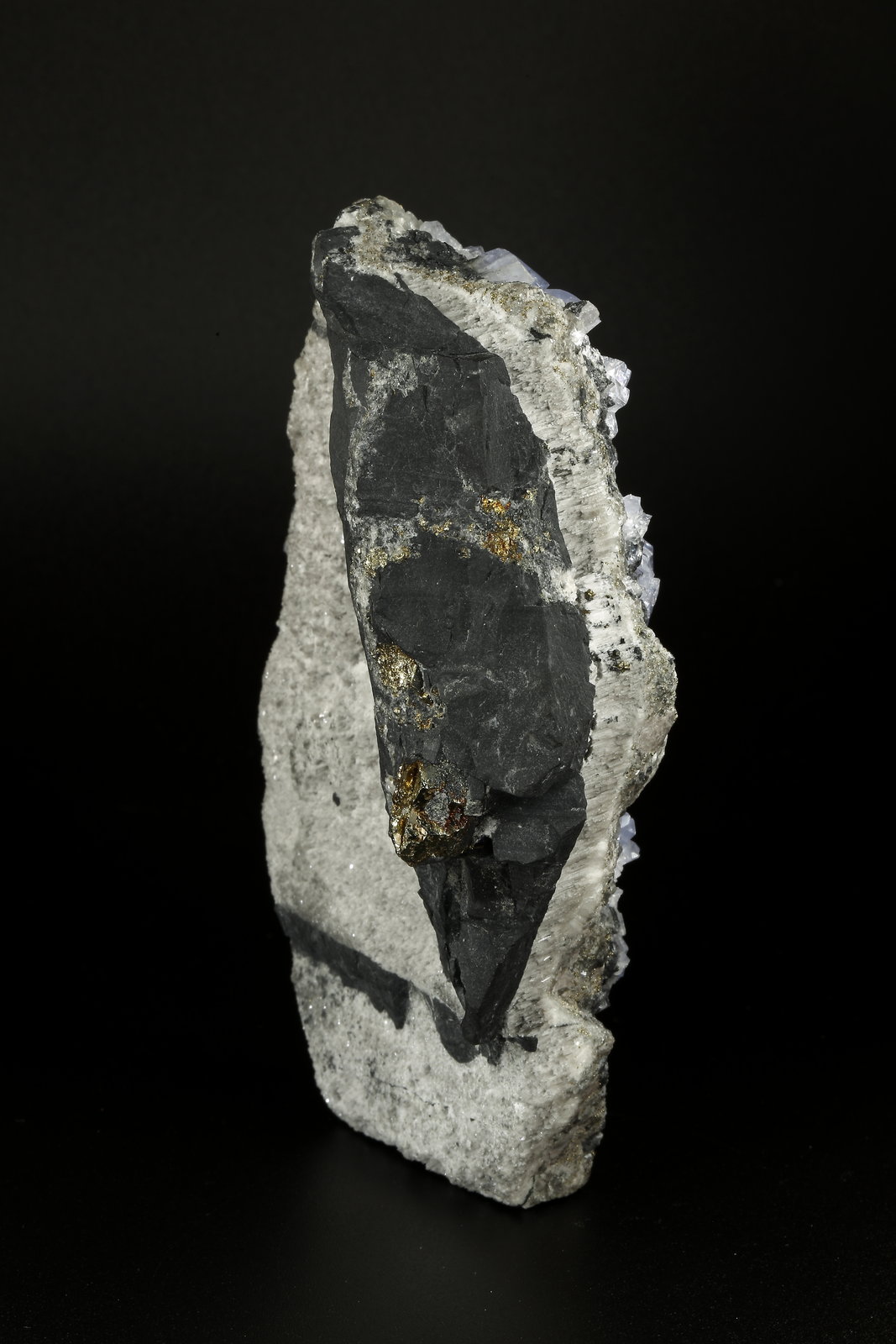 Dolomite, Calcite, Pyrite
123x82x39mm
(Autor: Fiebre Verde)