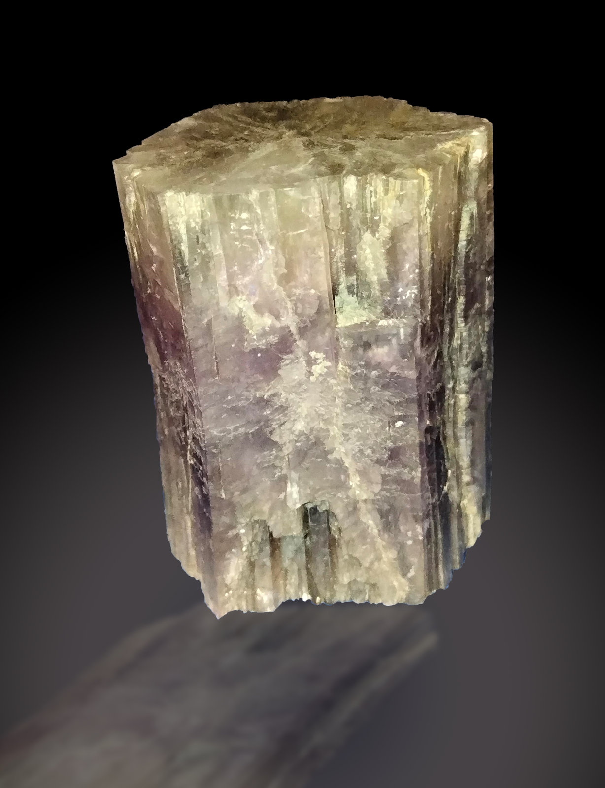 Aragonite
36 mm x 52 mm x 35 mm
(Autor: Firmo Espinar)