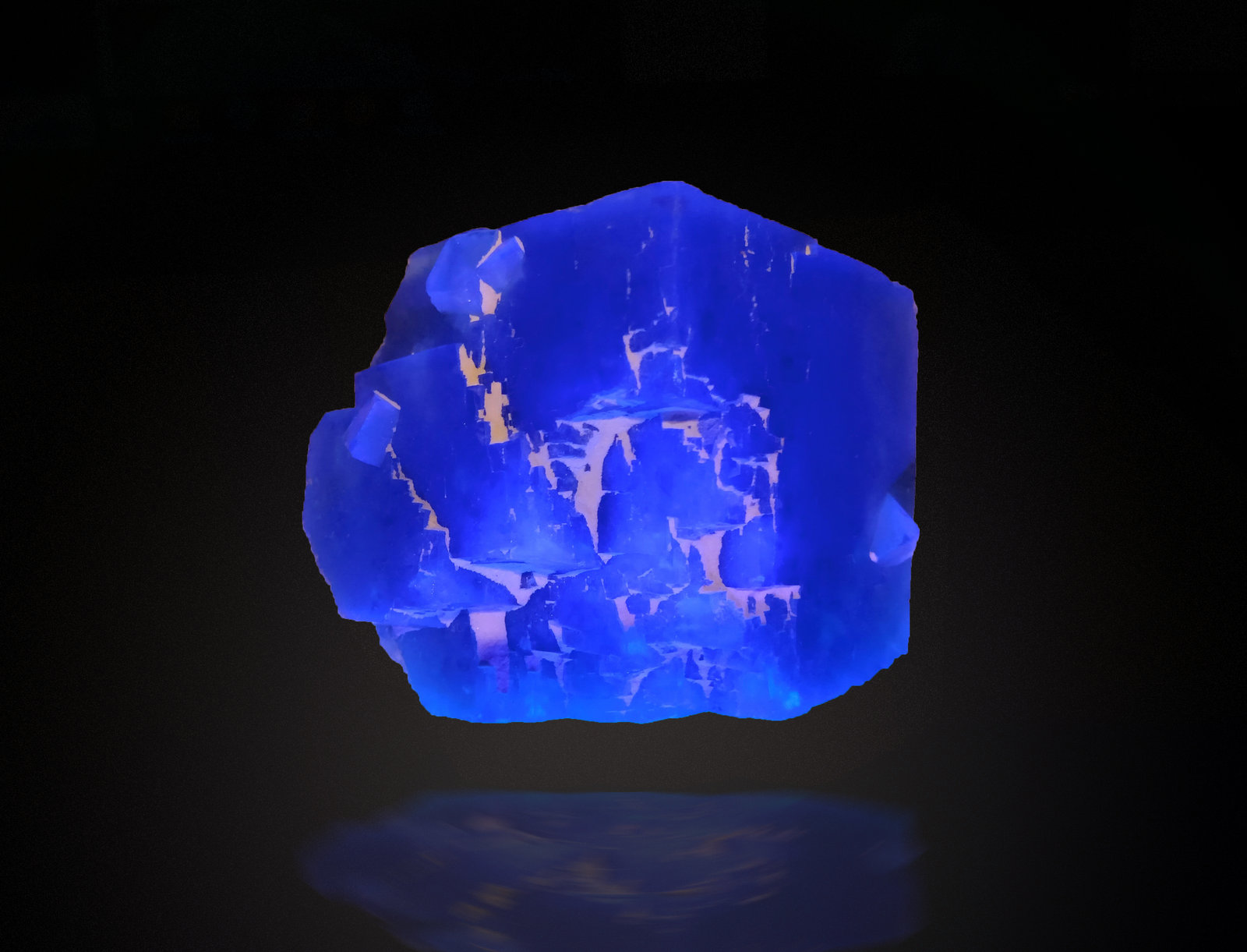 Fluorite
52 mm x 48 mm x 44 mm
(Autor: Firmo Espinar)