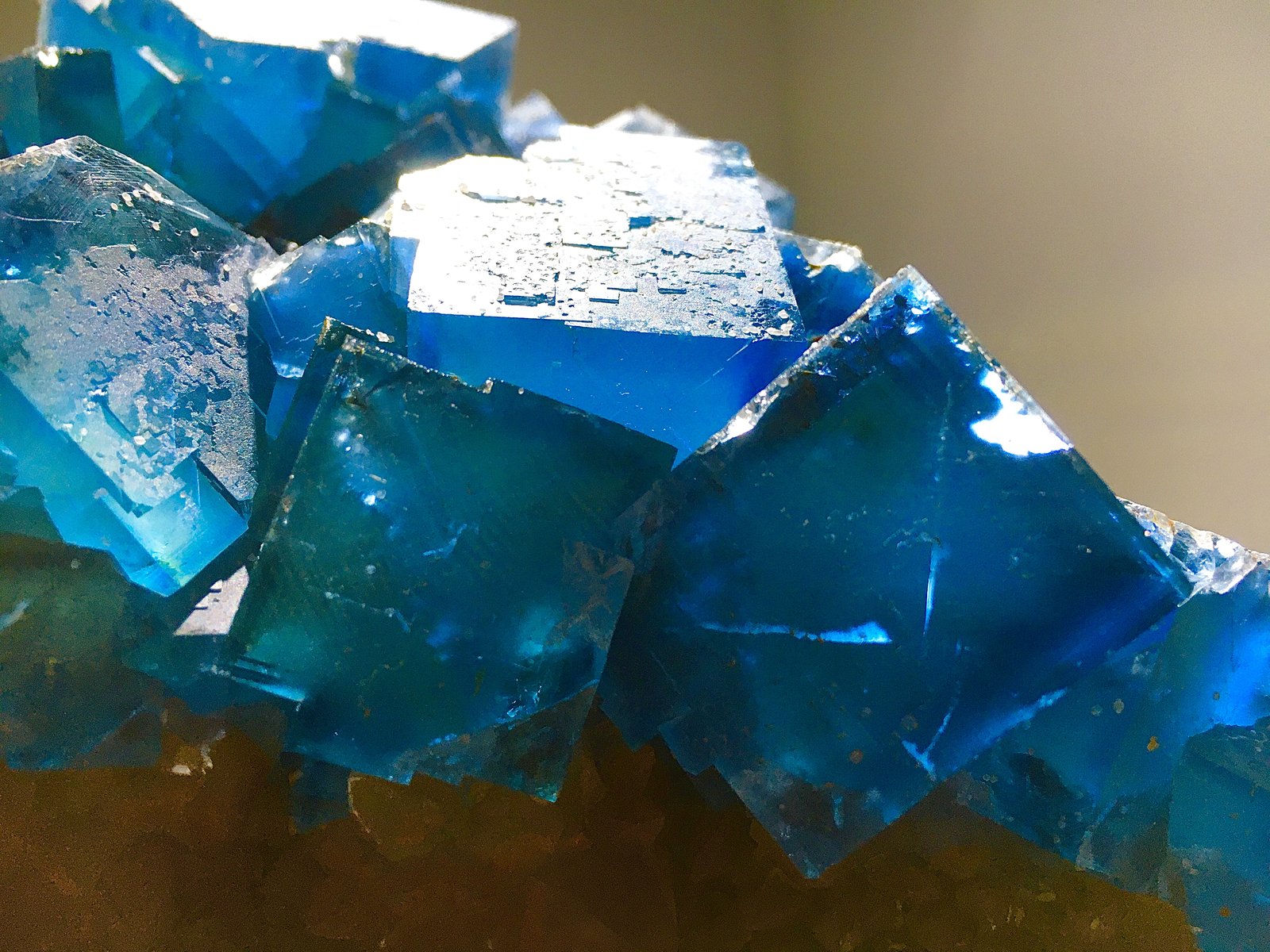 Fluorite, Quartz
26 X 18 X 18 cm
(Autor: Jean Suffert)