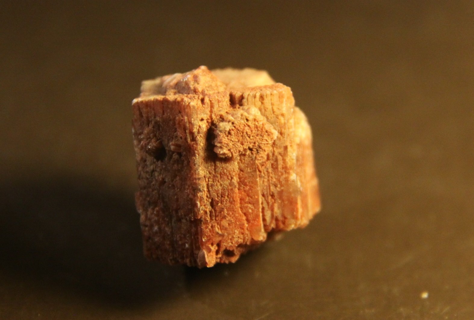 Aragonite
27mm x 29mm x 32mm
(Autor: Firmo Espinar)