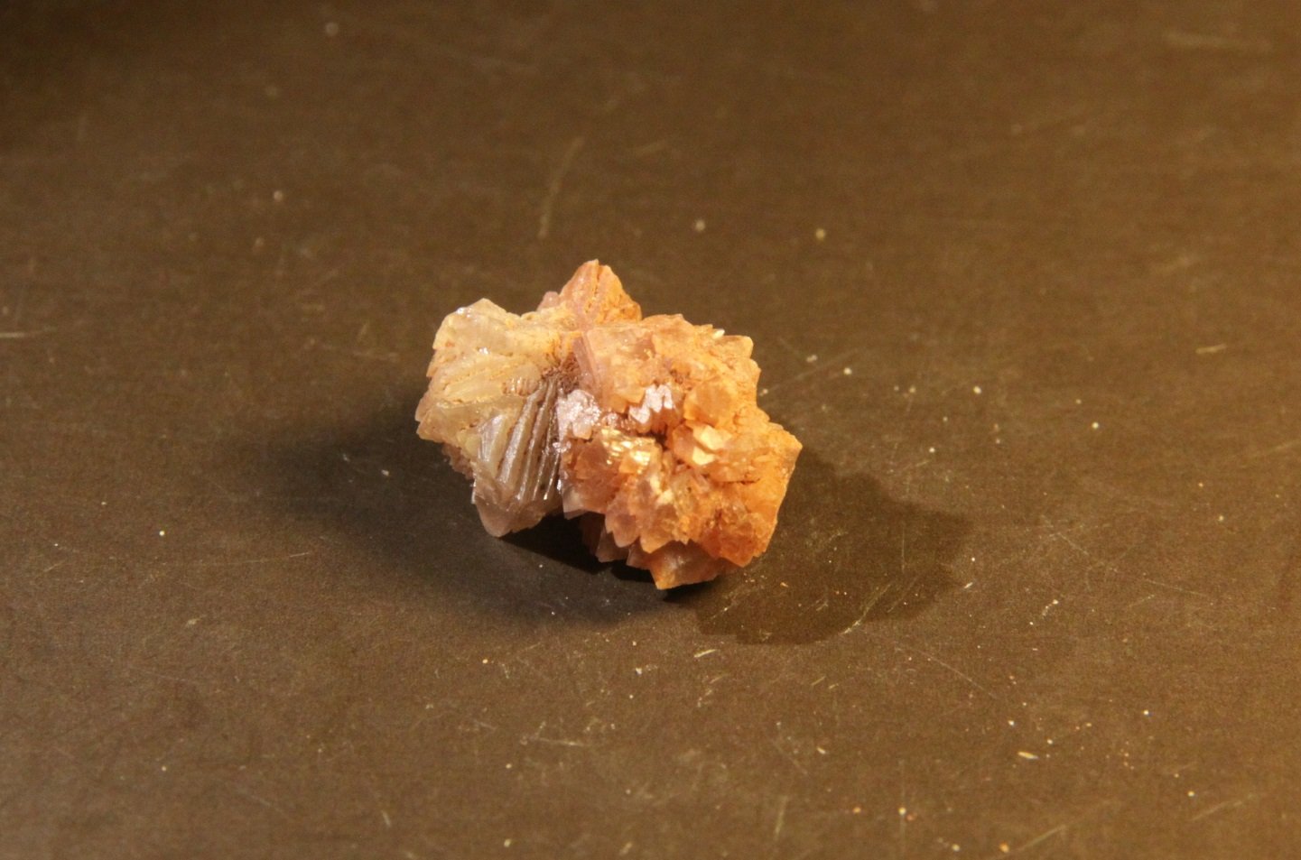Aragonite
28mm x 23mm x 14mm
(Autor: Firmo Espinar)