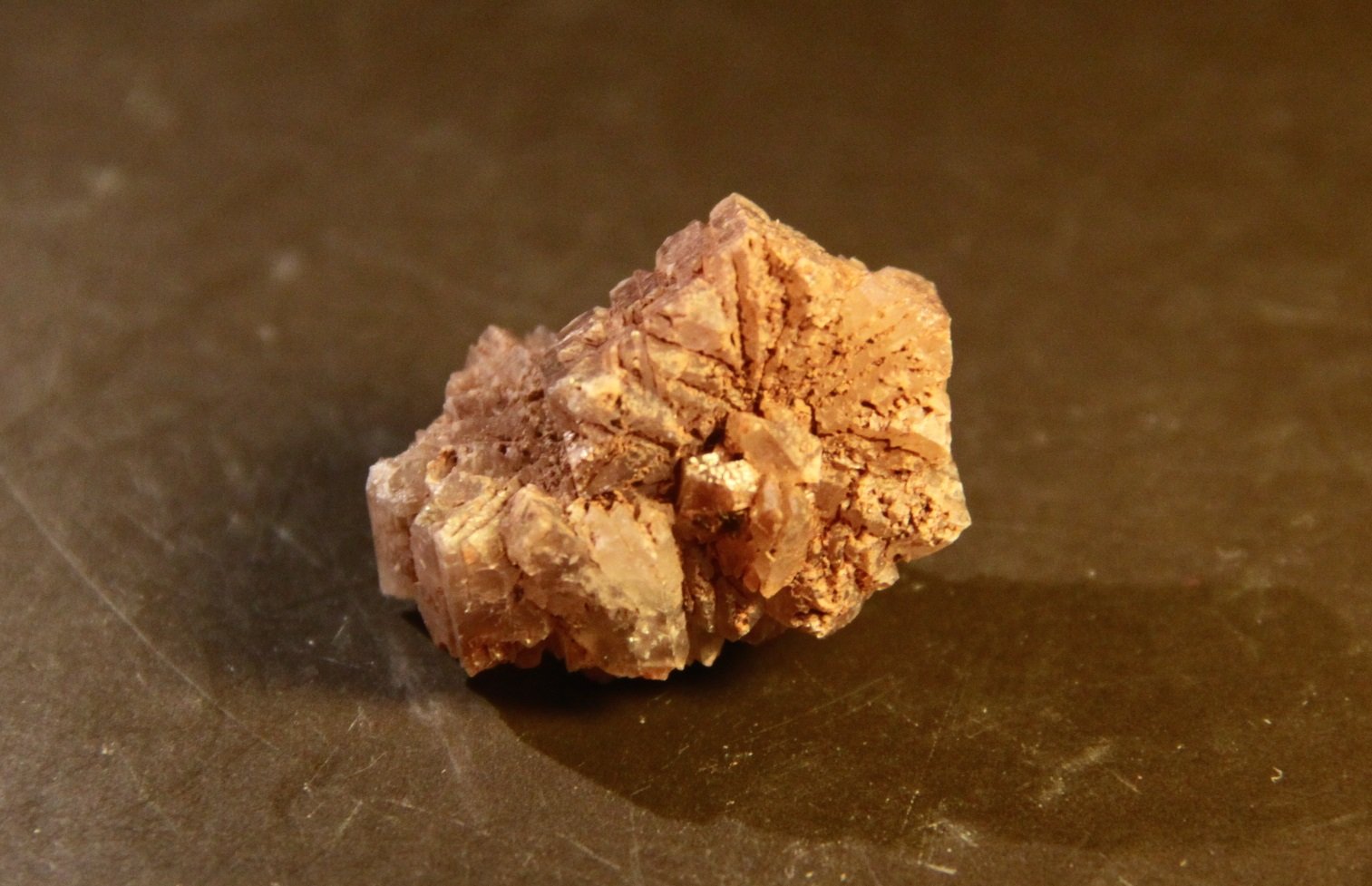 Aragonite
28mm x 22mm x 14mm
(Autor: Firmo Espinar)