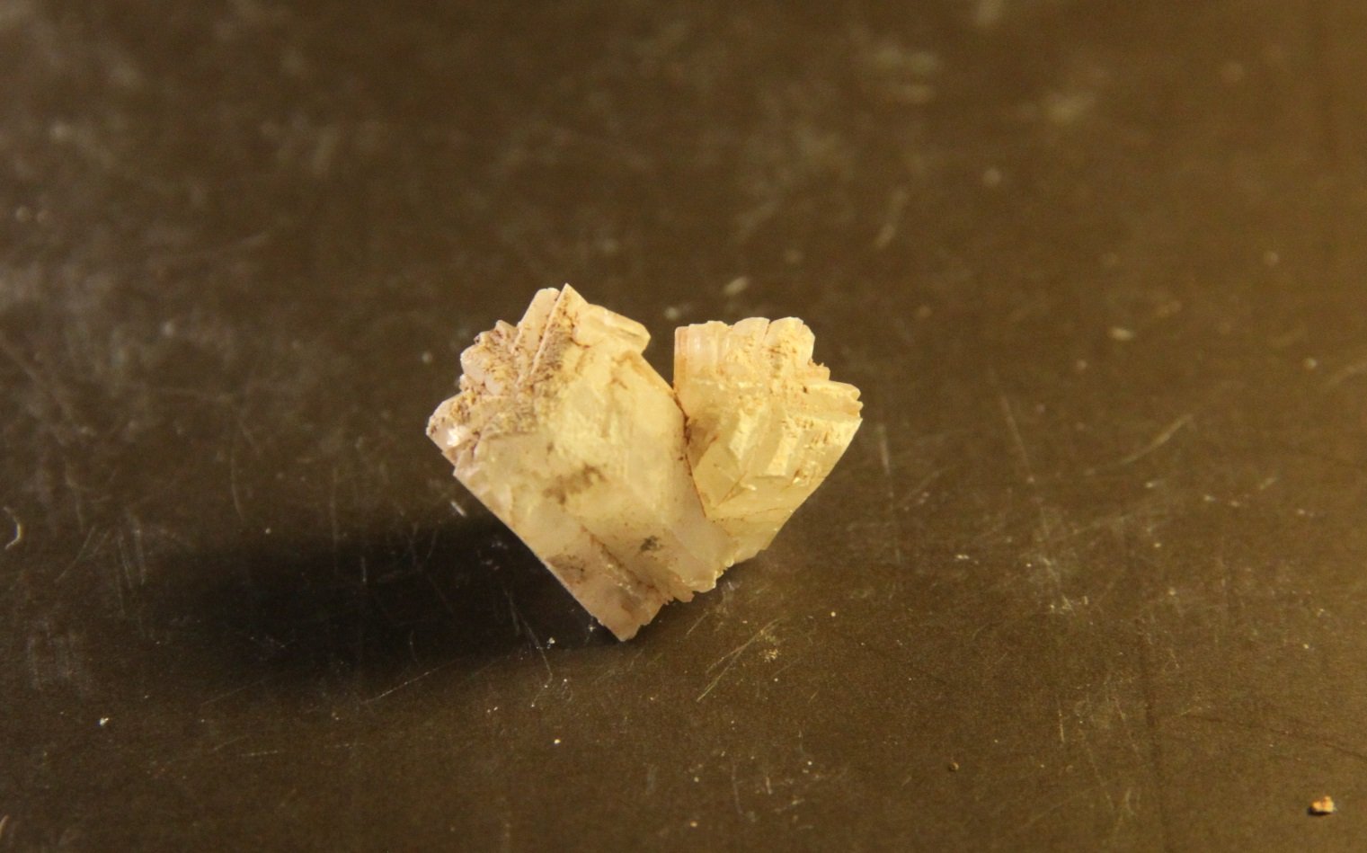 Aragonite
22mm x 25mm x 12mm
(Autor: Firmo Espinar)