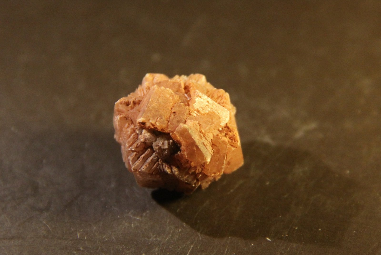 Aragonite
28mm x 27mm x 16mm
(Autor: Firmo Espinar)
