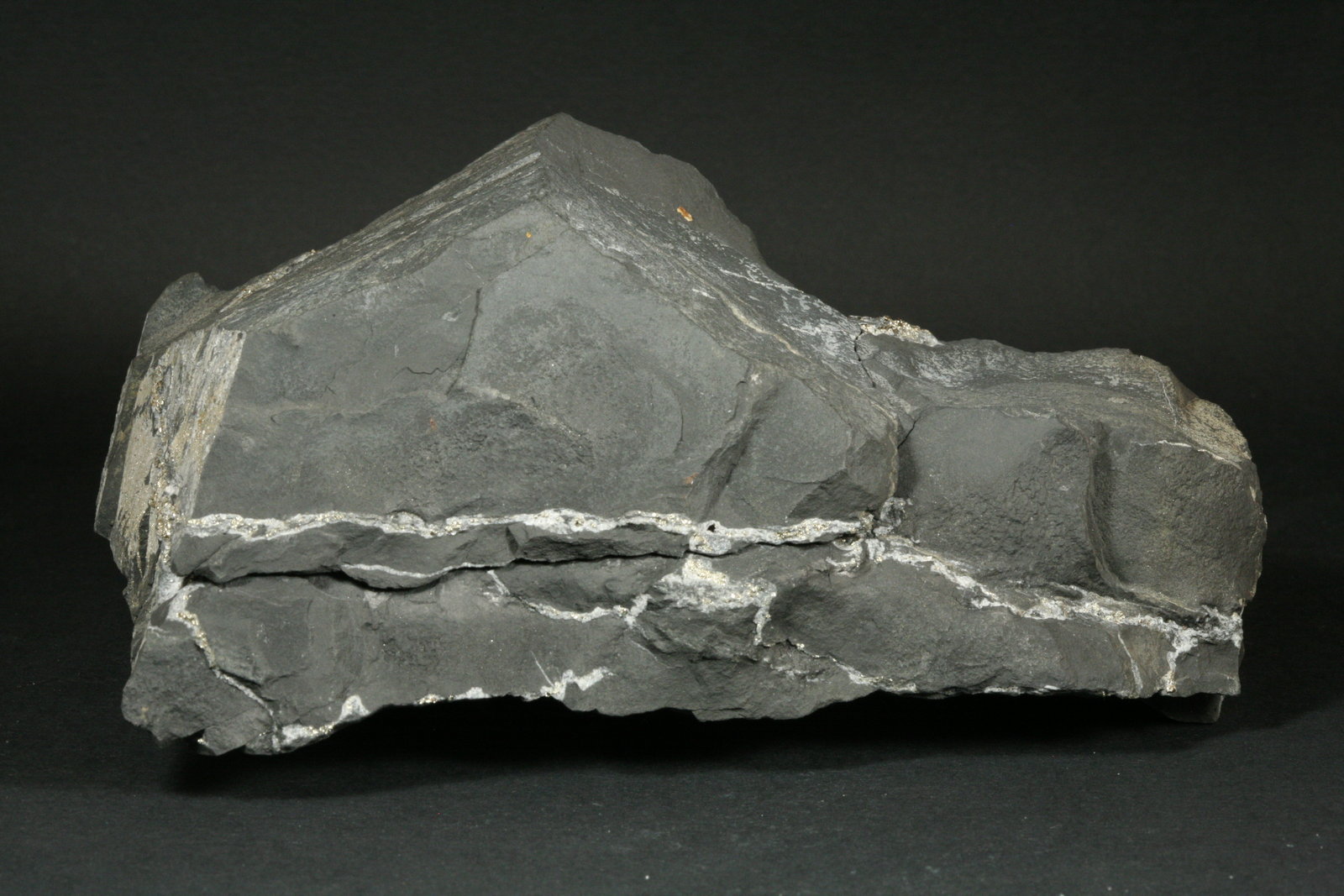 Beryl (variety emerald) with Pyrite
18x10x8cm
(Autor: Fiebre Verde)