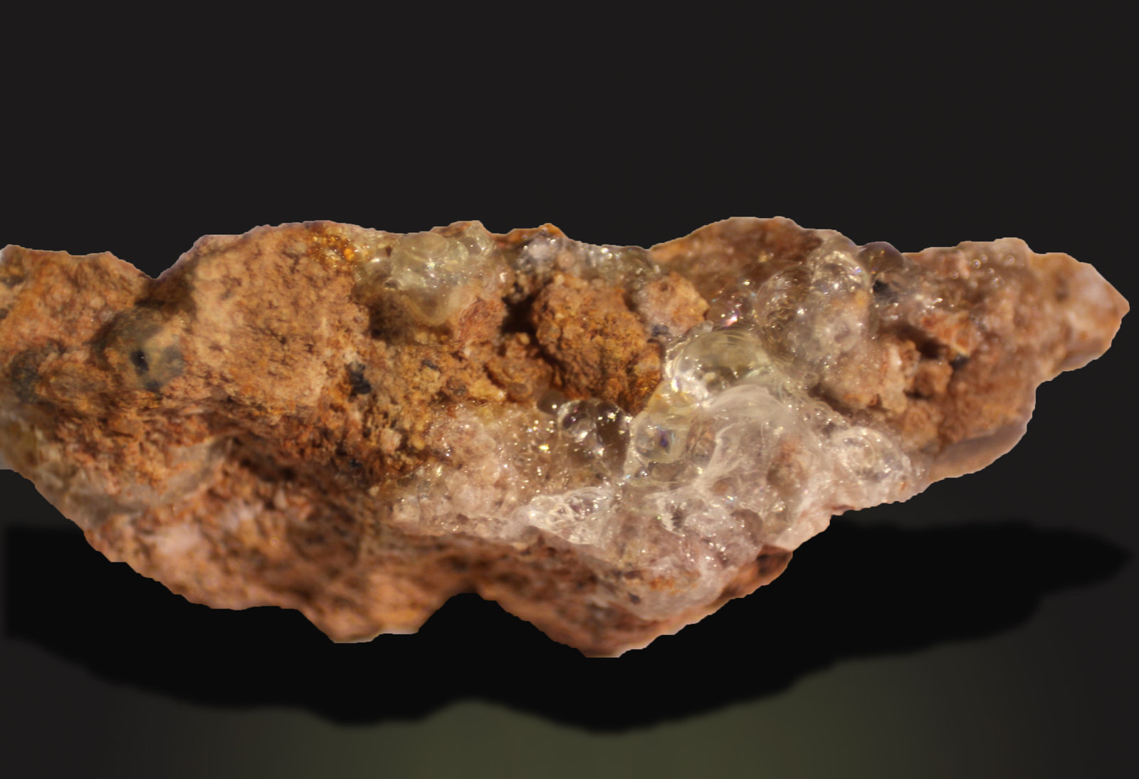 Opal-AN (variety hyalite)
45 mm x 21 mm x 17 mm
(Autor: Firmo Espinar)