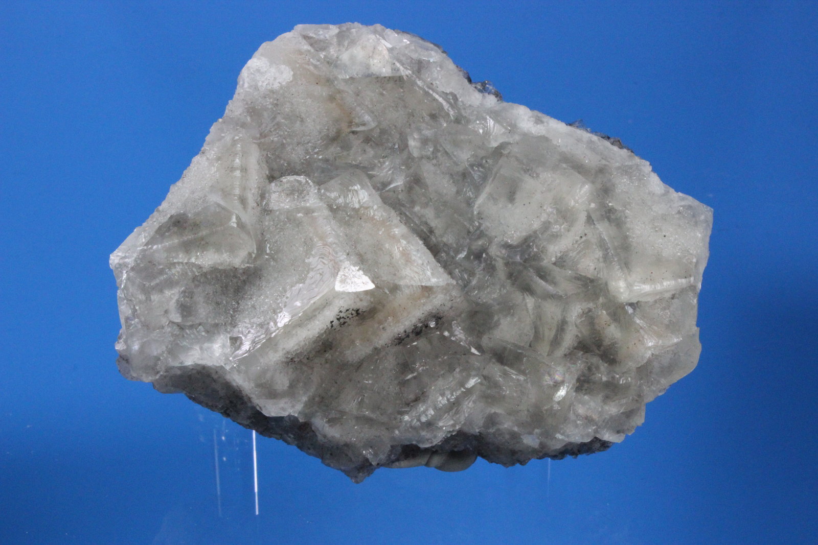 Fluorite
7 x 9 x 3.5 cm
(Autor: Don Lum)