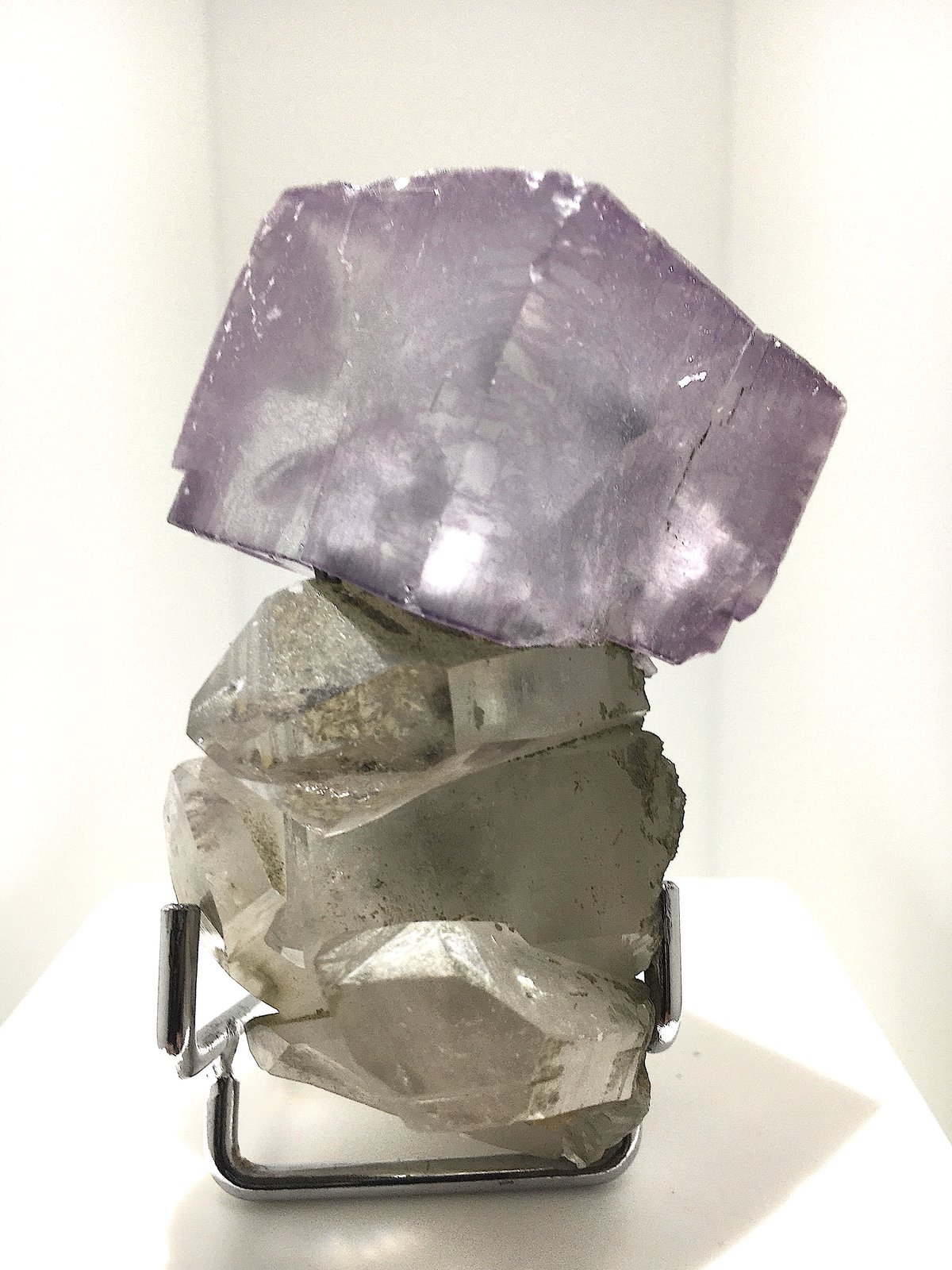 Fluorite on Quartz
4.5 cm edges for the fluorite
(Autor: Jean Suffert)