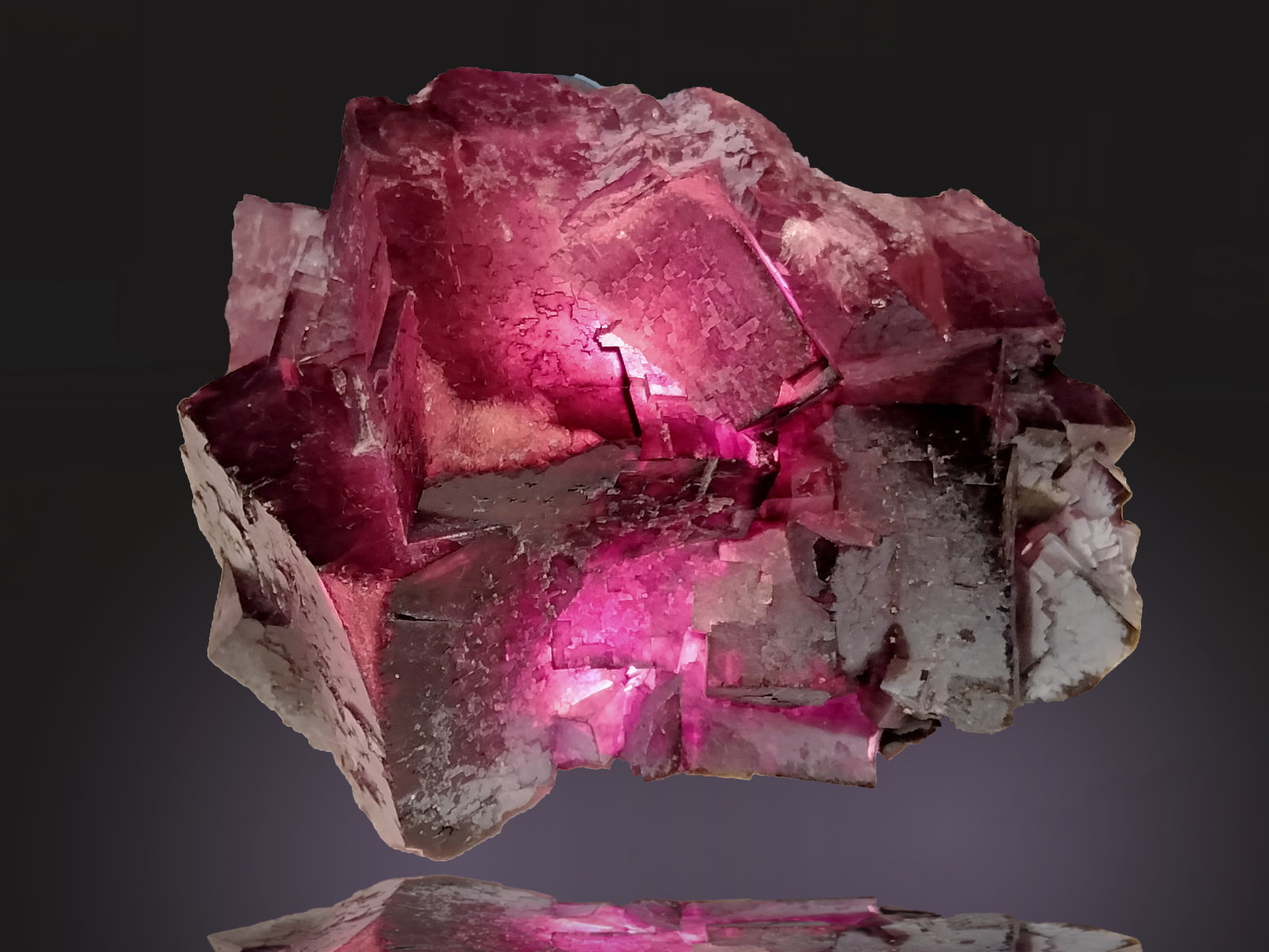 Fluorite
84 mm x 64 mm x 45 mm
(Autor: Firmo Espinar)