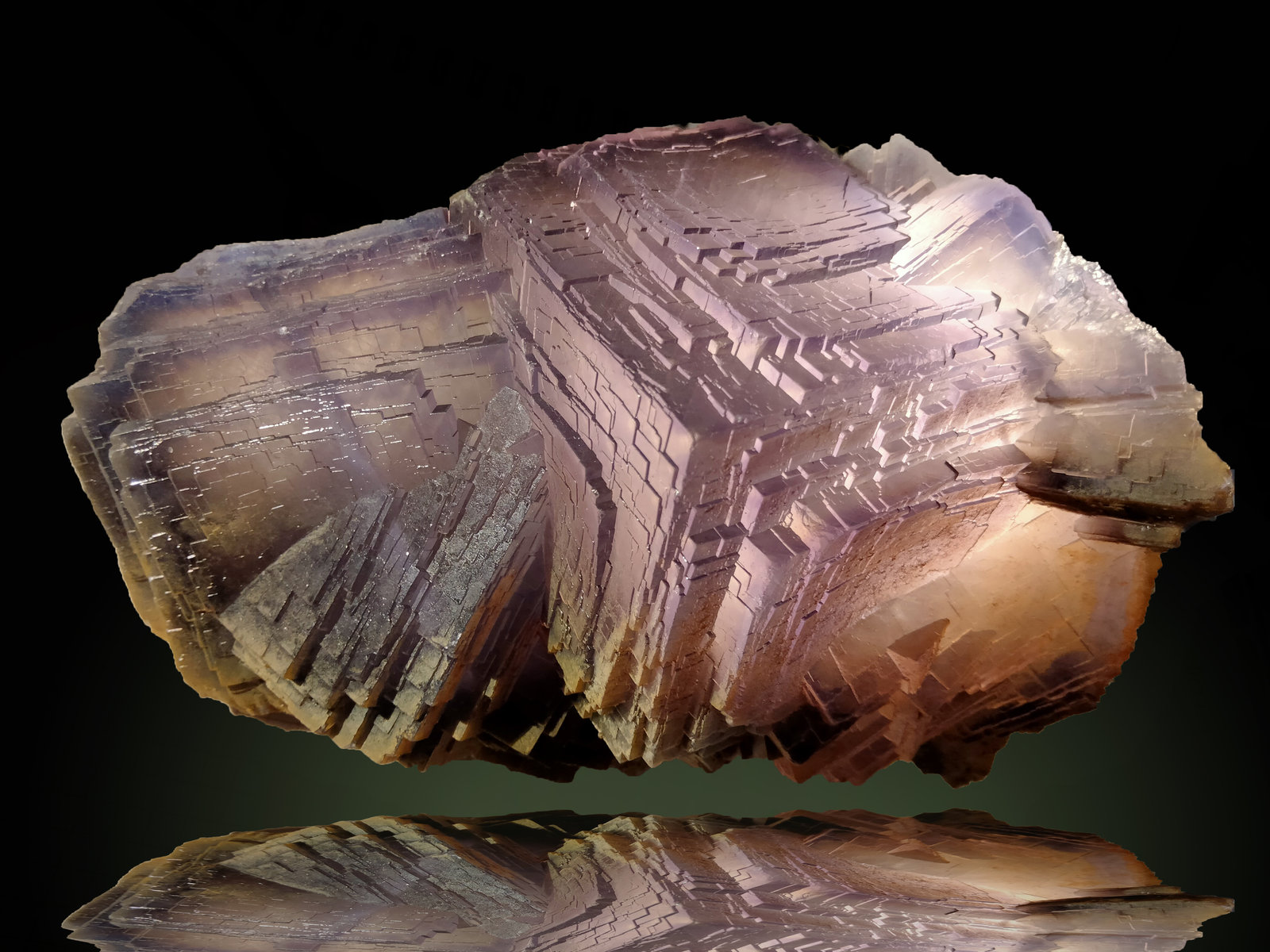 Fluorite
146 mm × 113 mm × 108 mm
(Autor: Firmo Espinar)