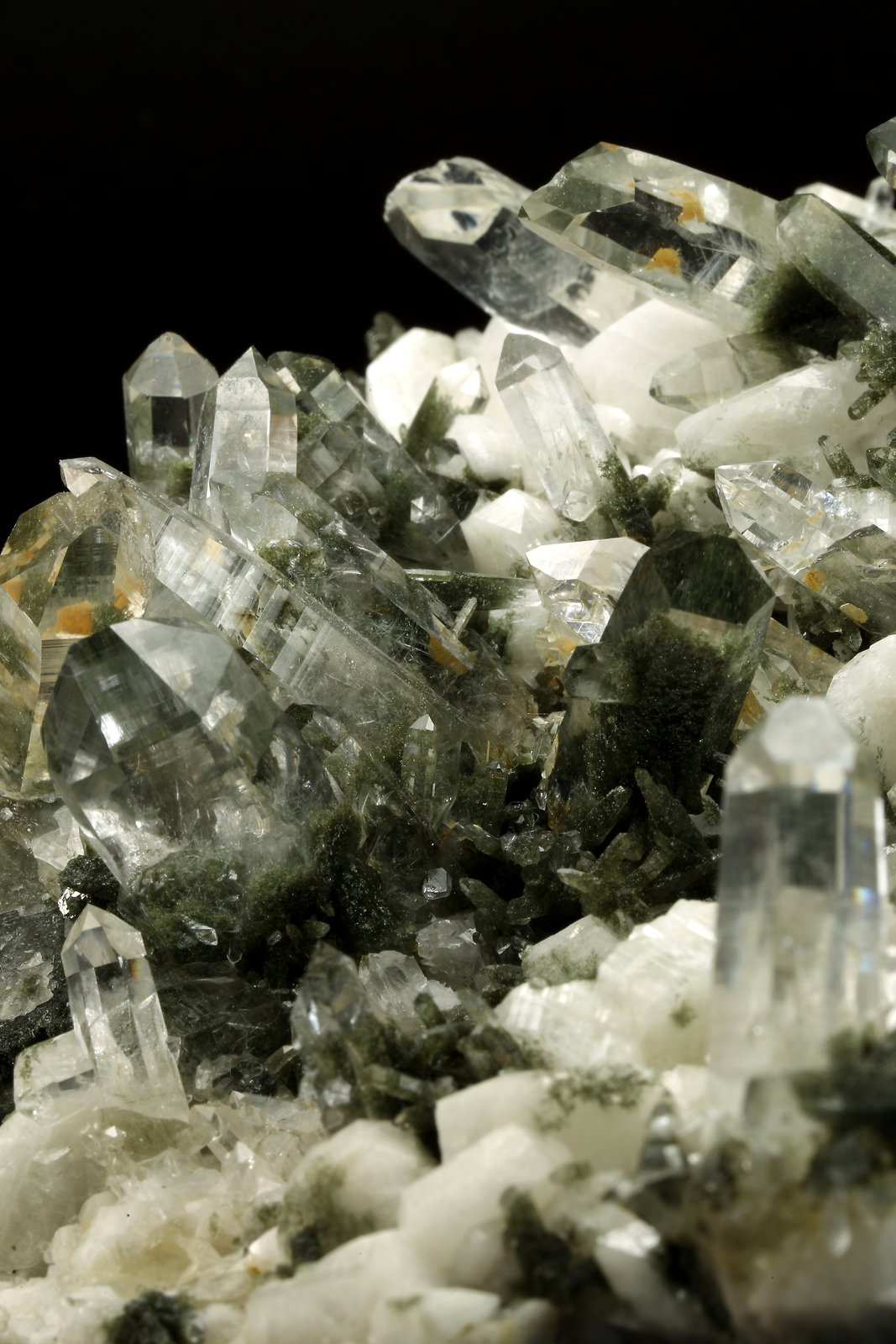 Quartz, Albite
190x125x45mm
(Autor: Fiebre Verde)