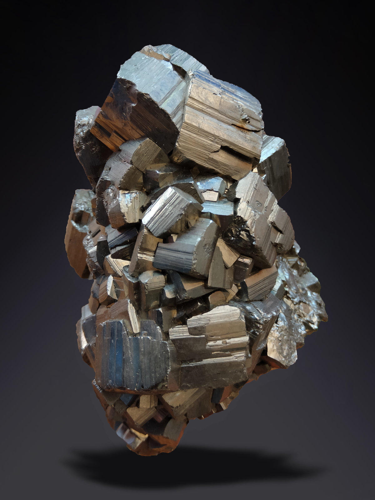 Pyrite
60 mm x 104 mm x 78 mm
(Autor: Firmo Espinar)