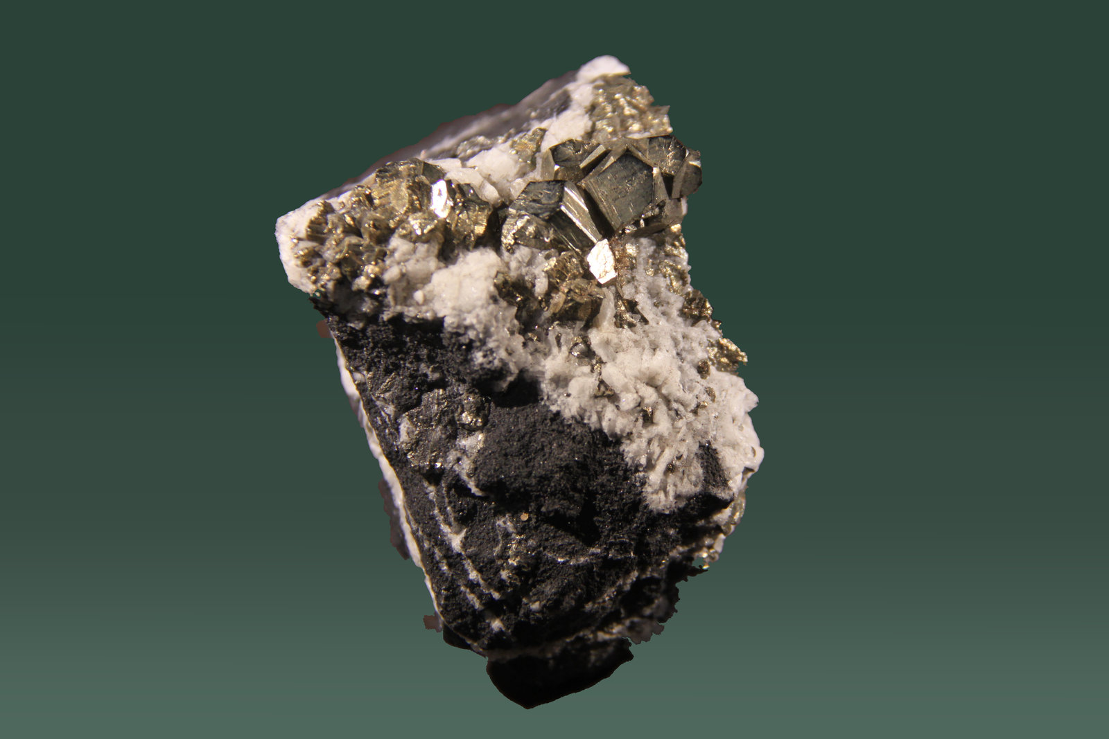Pyrite
53mm x 38mm x 35mm
(Autor: Firmo Espinar)