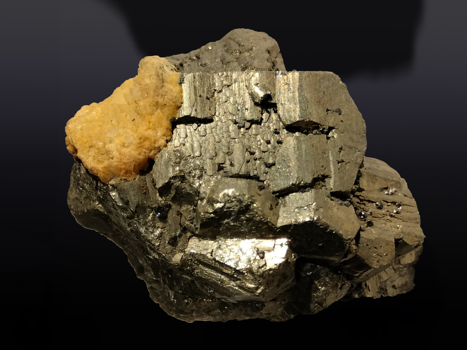 Pyrite
62 mm x 50 mm x 41 mm
(Autor: Firmo Espinar)