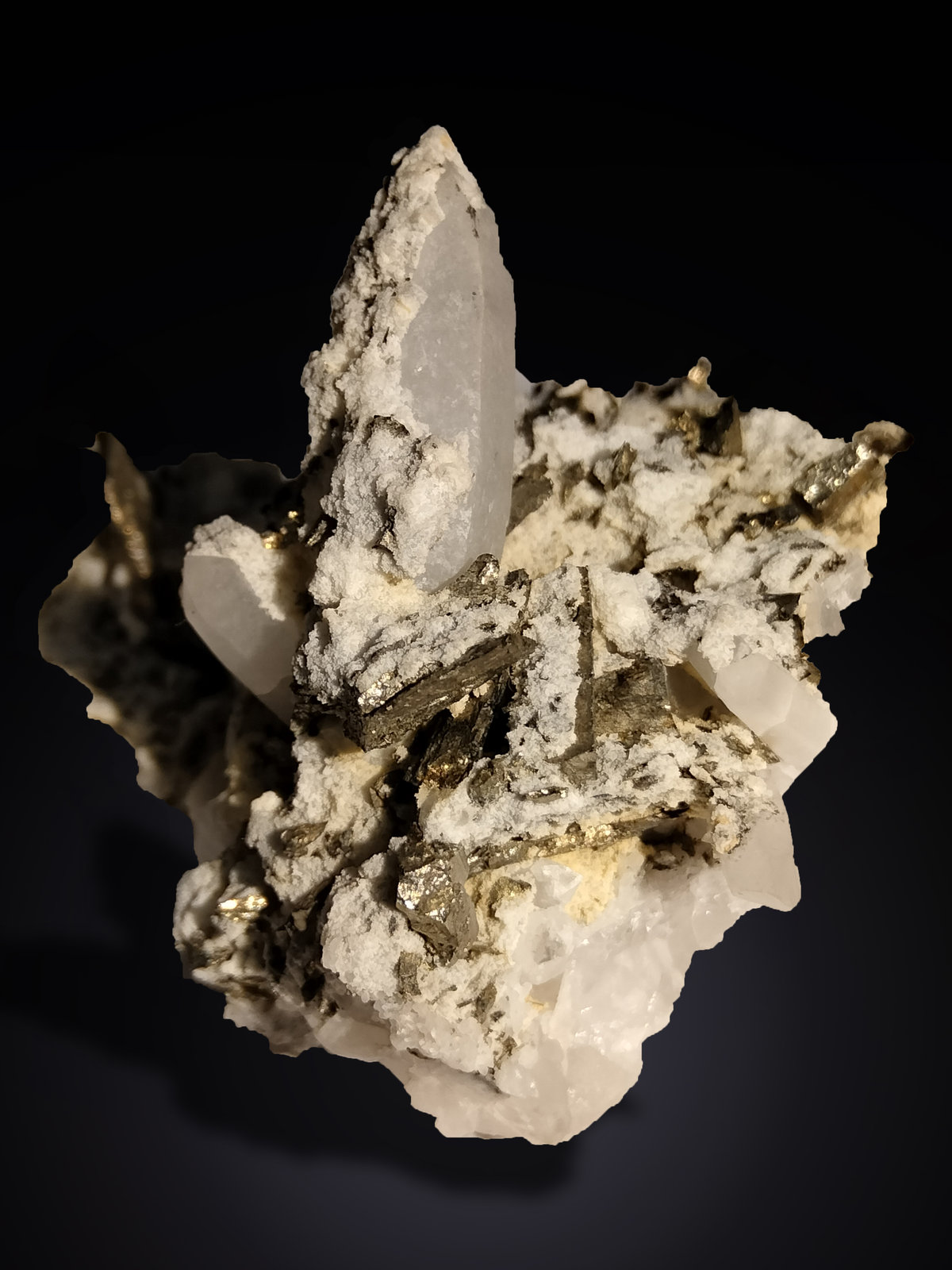 Quartz, Pyrite
72 mm x 70 mm x 42 mm
(Autor: Firmo Espinar)