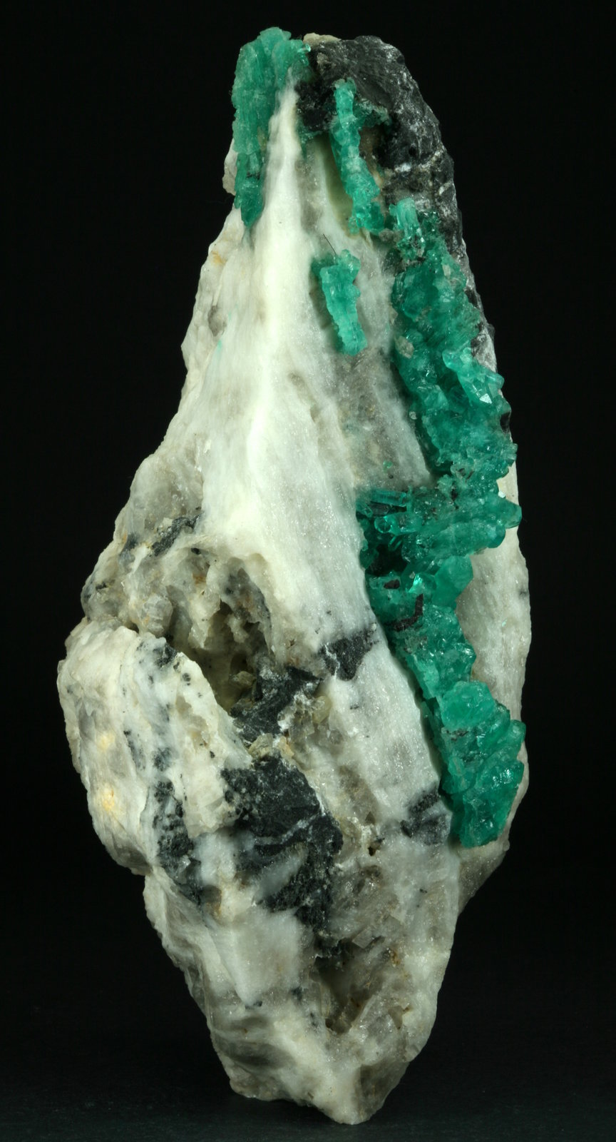 Beryl (variety emerald), Calcite
16x8x7cm
(Autor: Fiebre Verde)