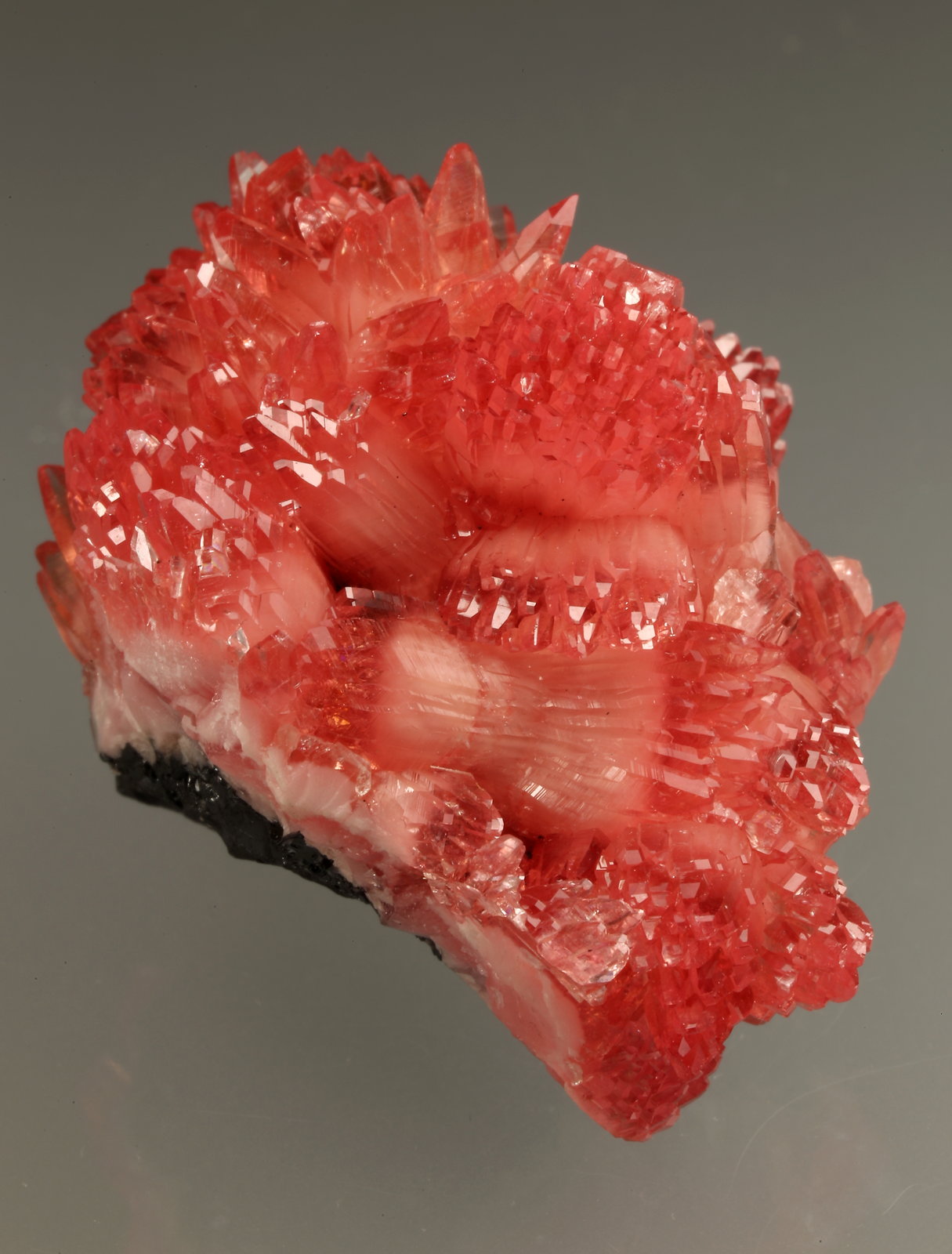 Rhodochrosite, Manganite
39x29x27mm
(Autor: Fiebre Verde)