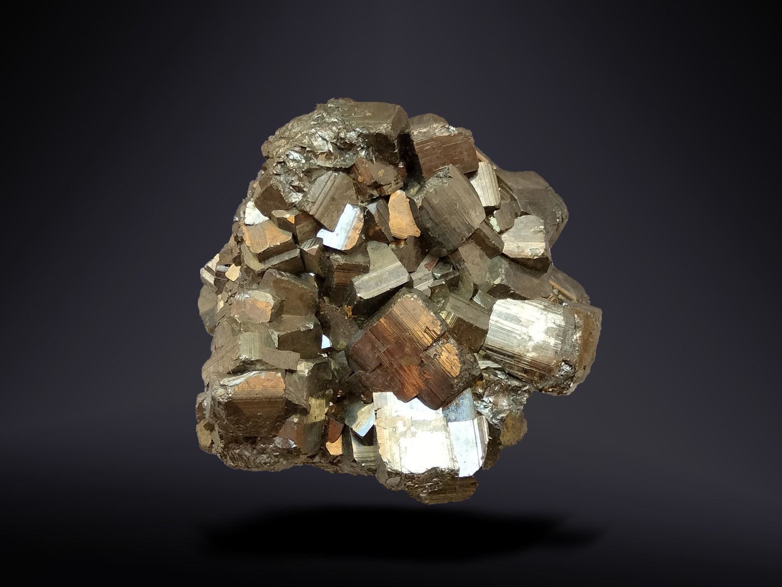 Pyrite
55 mm x 50 mm x 30 mm
(Autor: Firmo Espinar)