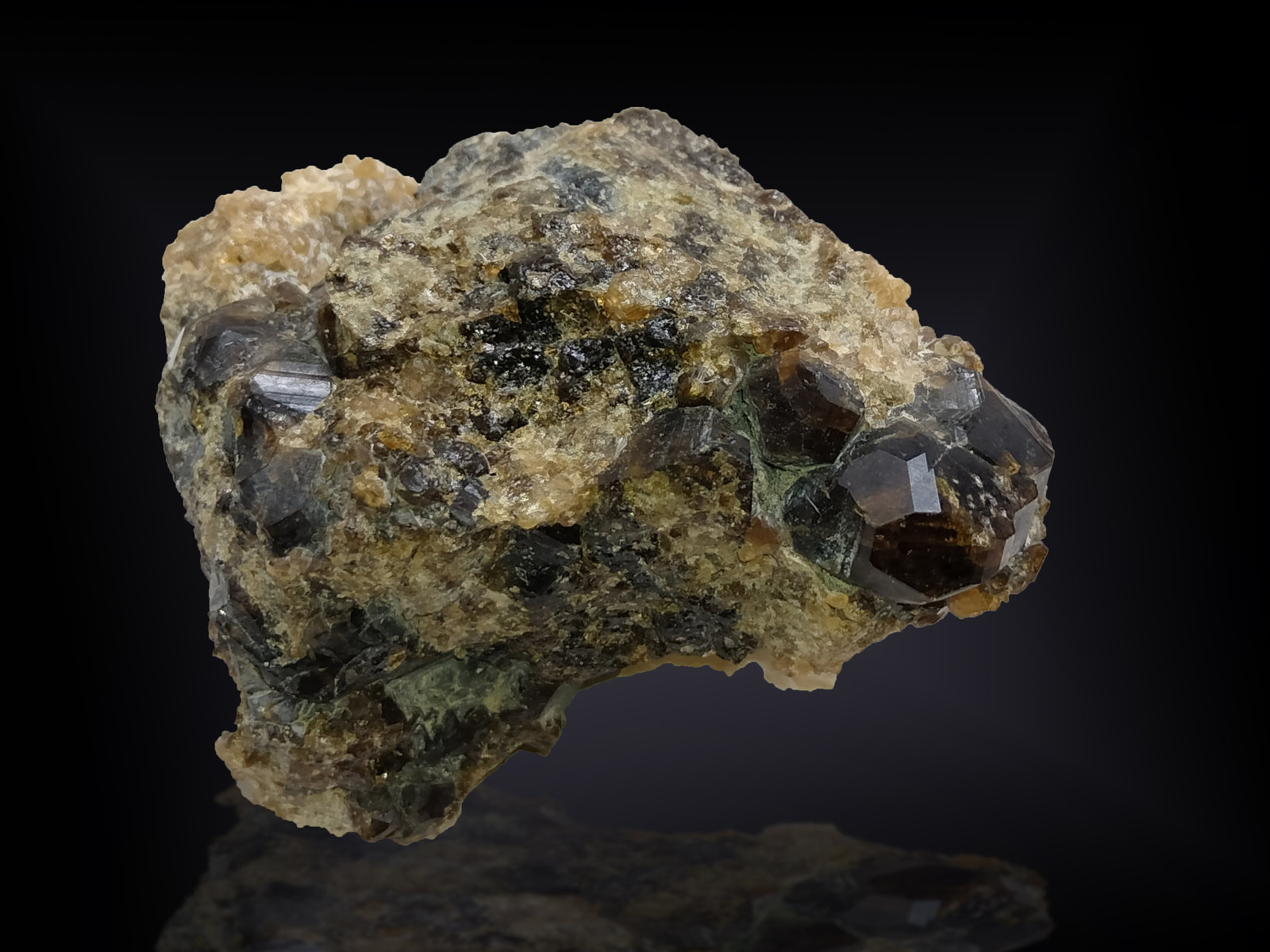 Vesuvianite
58 mm x 47 mm x 27 mm
(Autor: Firmo Espinar)