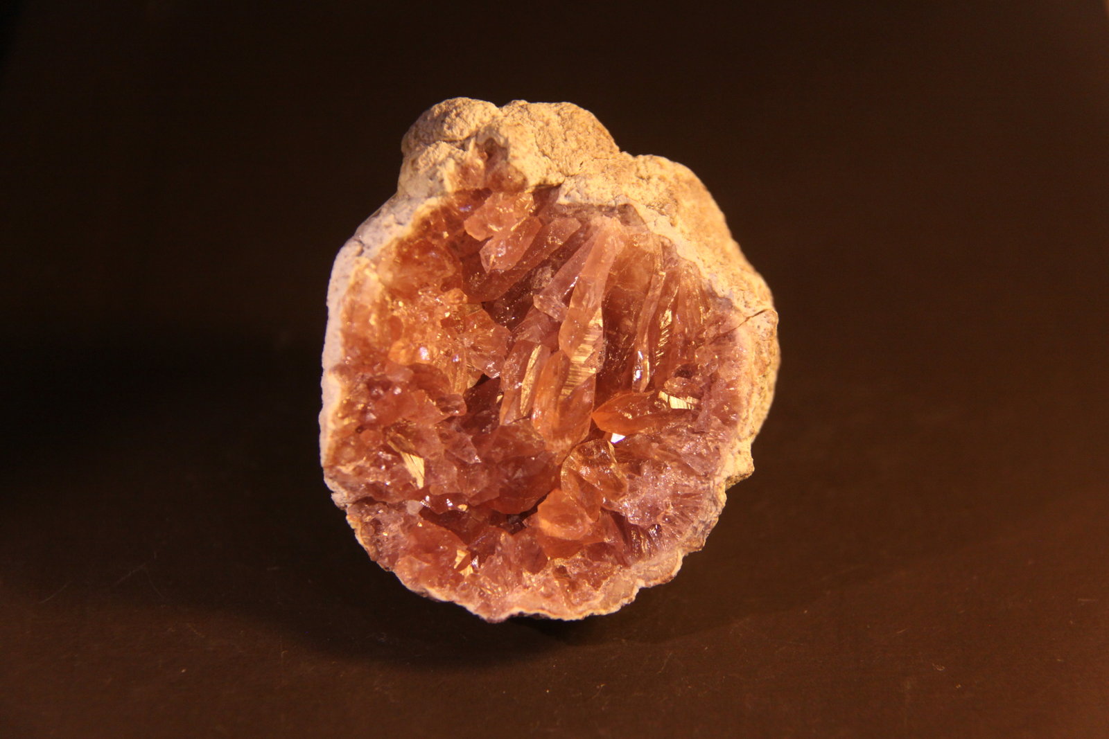Quartz with Hematite inclusions
47mm x 64mm x 36mm
(Autor: Firmo Espinar)
