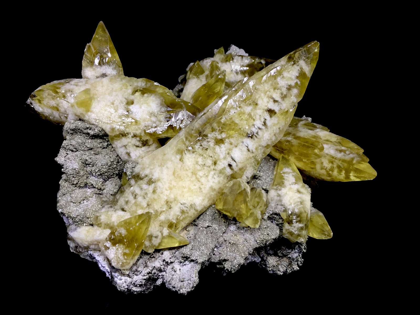 Calcite
16 cm x 12 cm x 6 cm
(Autor: Turbo)