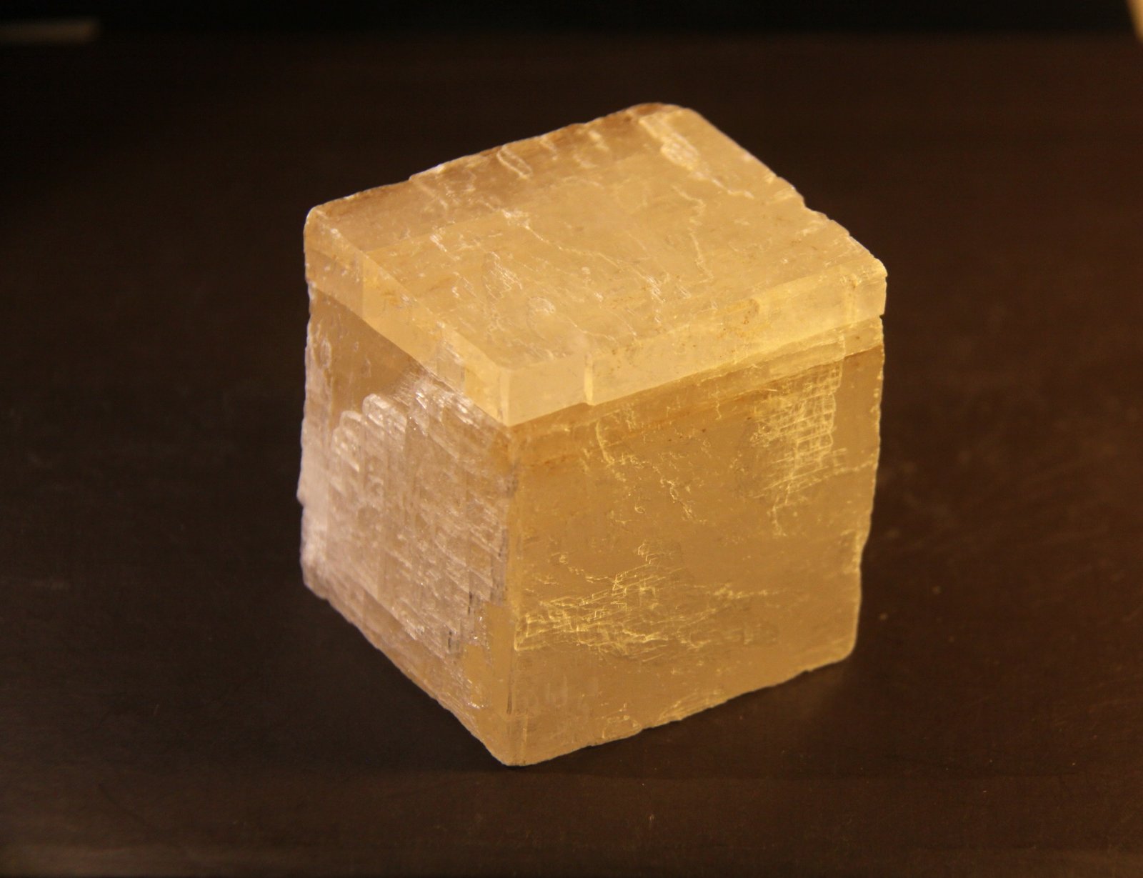 Calcite
62mm x 57mm x 41 mm
(Autor: Firmo Espinar)