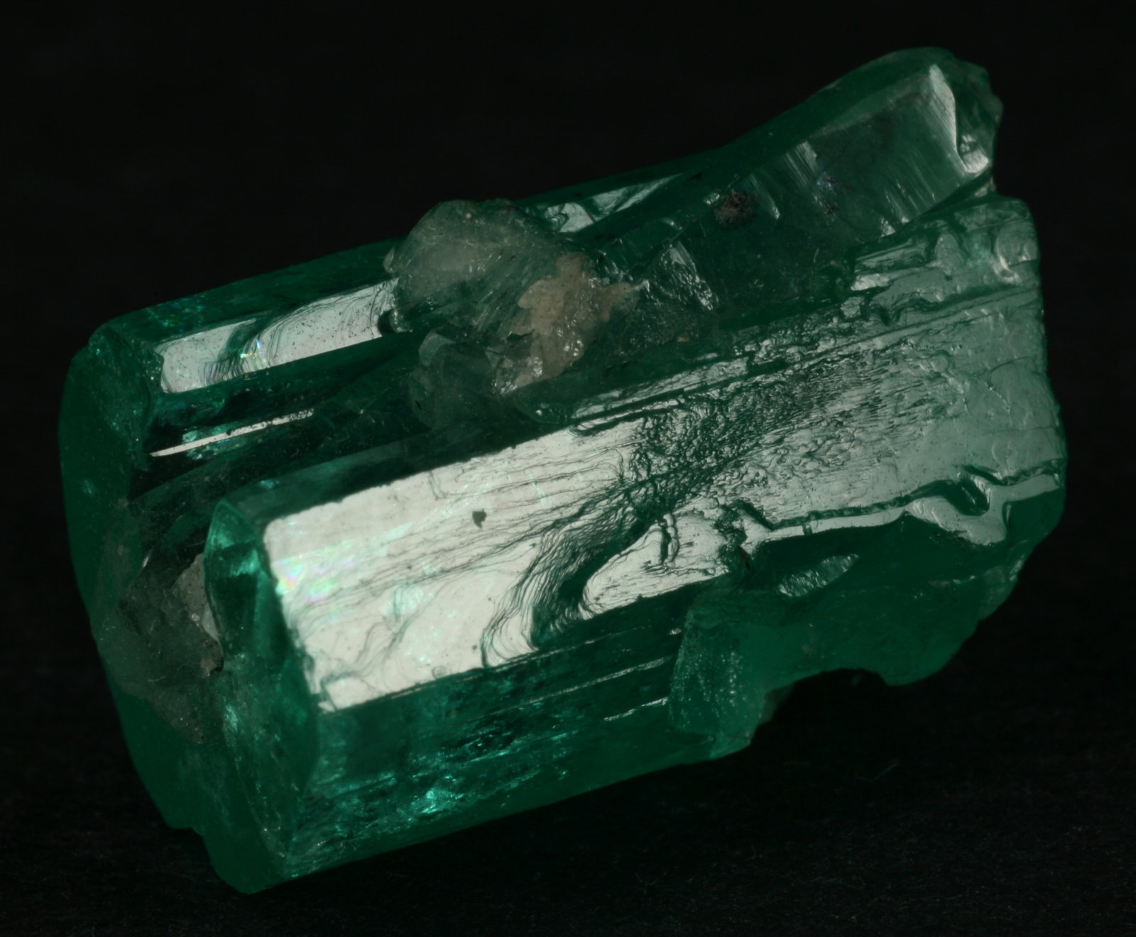 Beryl (variety emerald), Quartz
xl=19mm
(Autor: Fiebre Verde)