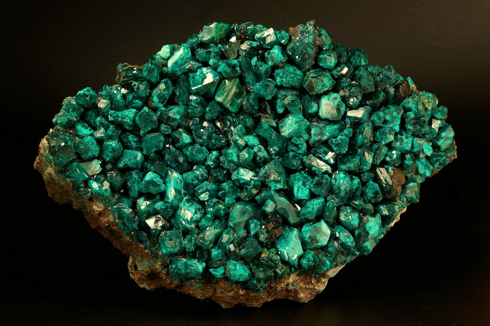 Dioptase
145x95x75mm
(Autor: Fiebre Verde)